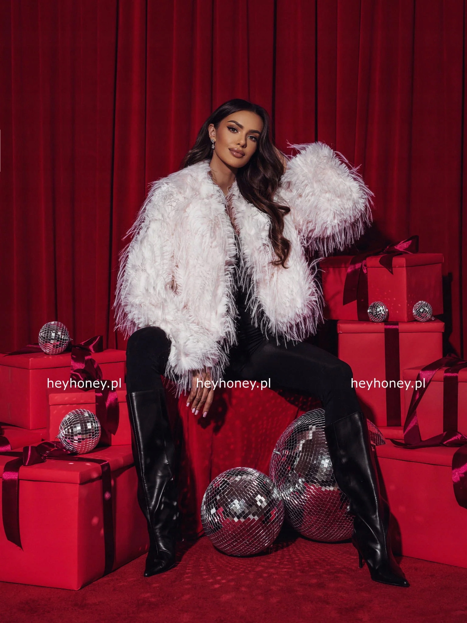 Bílá kožešinová bunda Luxury Lam M/L