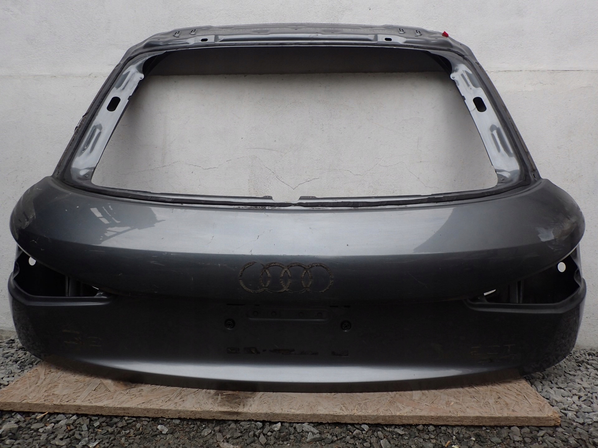 boot door rear cover boot AUDI Q3 8U 2011