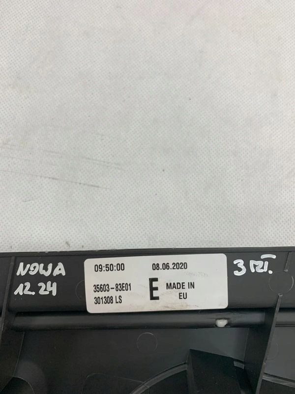 Suzuki Wagon R+ light right rear part rear 35603-83E01