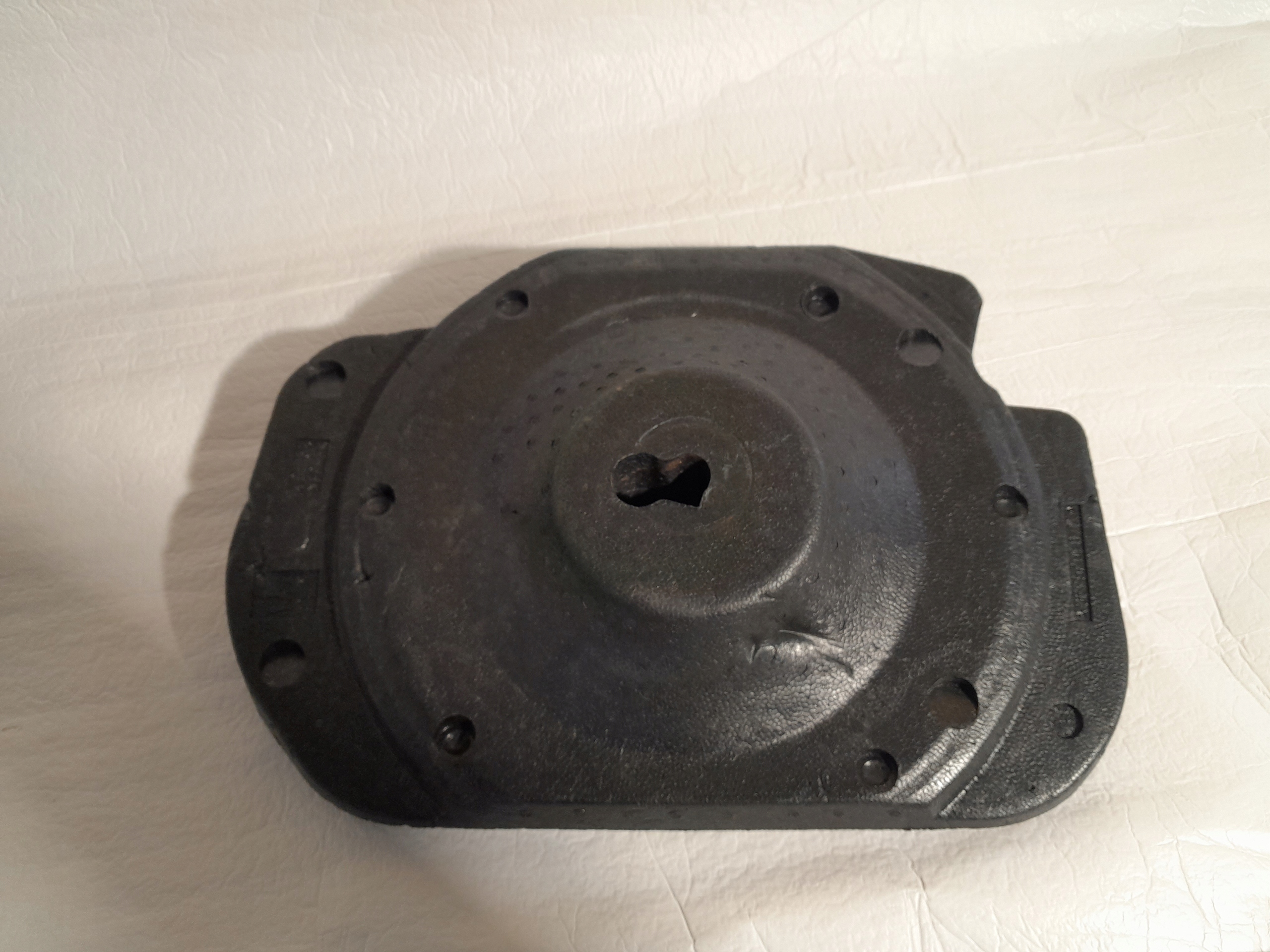 MASERATI LEVANTE polystirene passenger compartment boot 6701026390