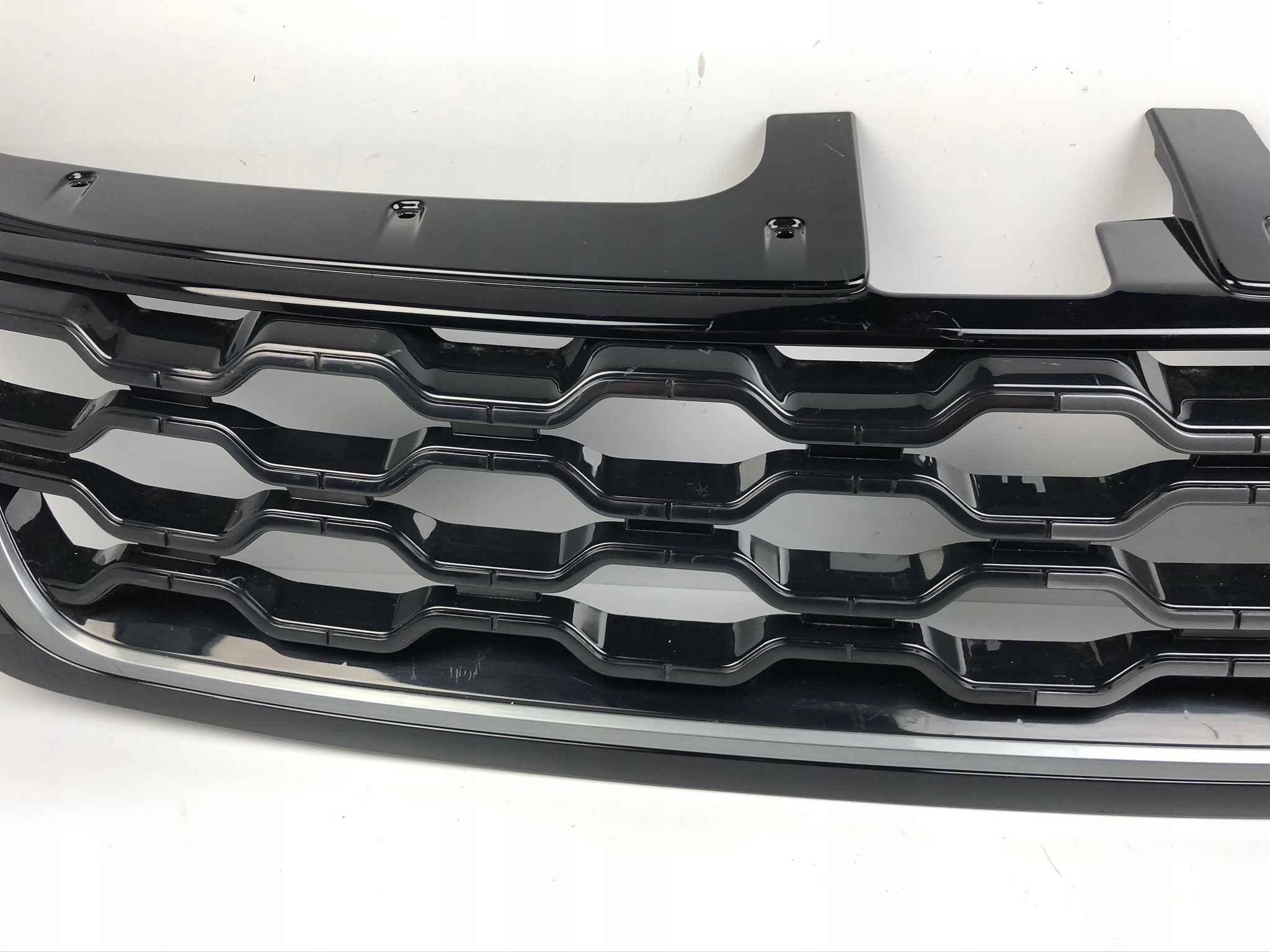 ATRAPA GRILL ZDERZAKA LAND ROVER EVOQUE II Producent części Land Rover OE
