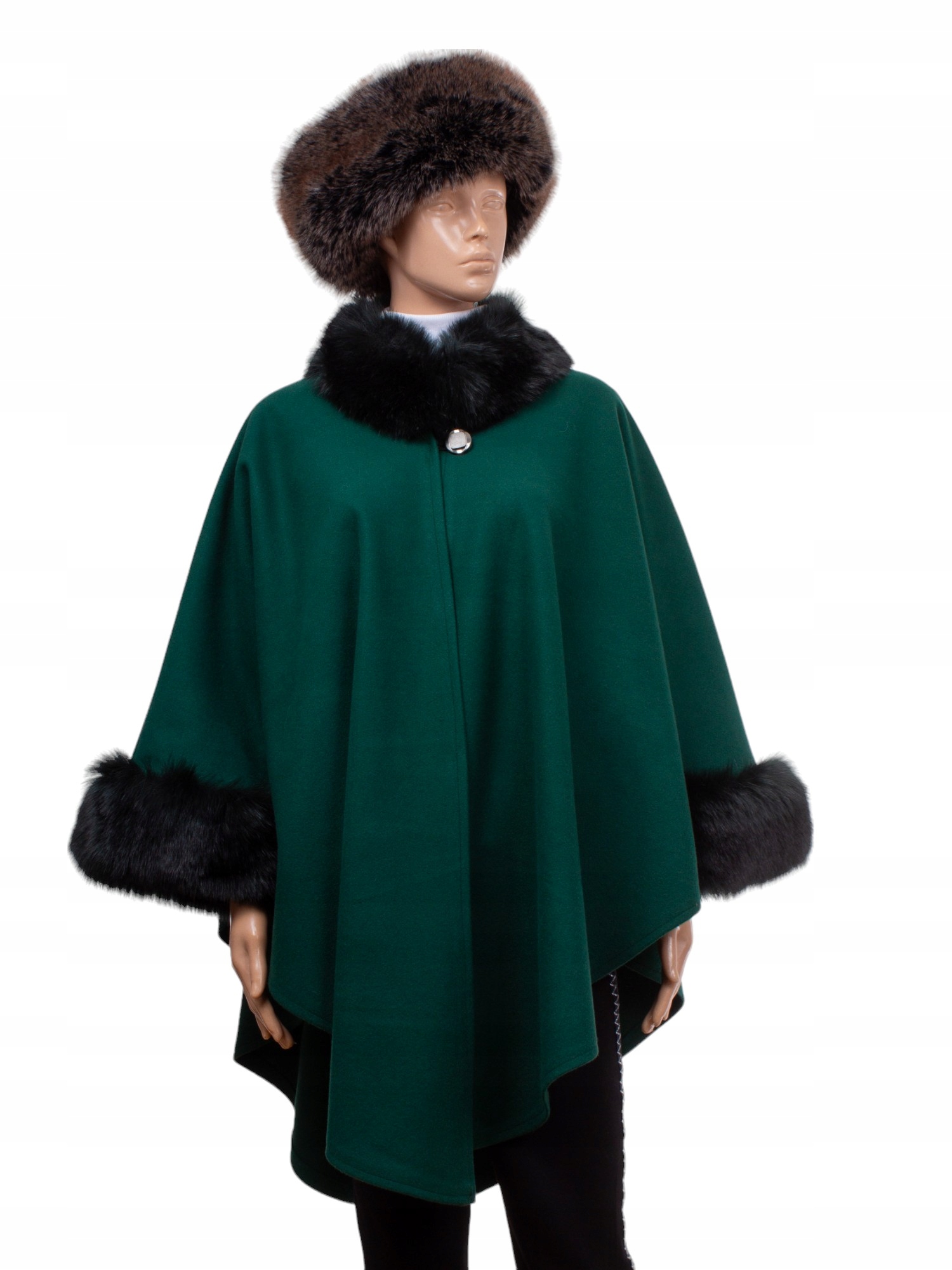 Přehoz pončo s doplňky eko kožešiny přehoz na jaro podzim univerzální