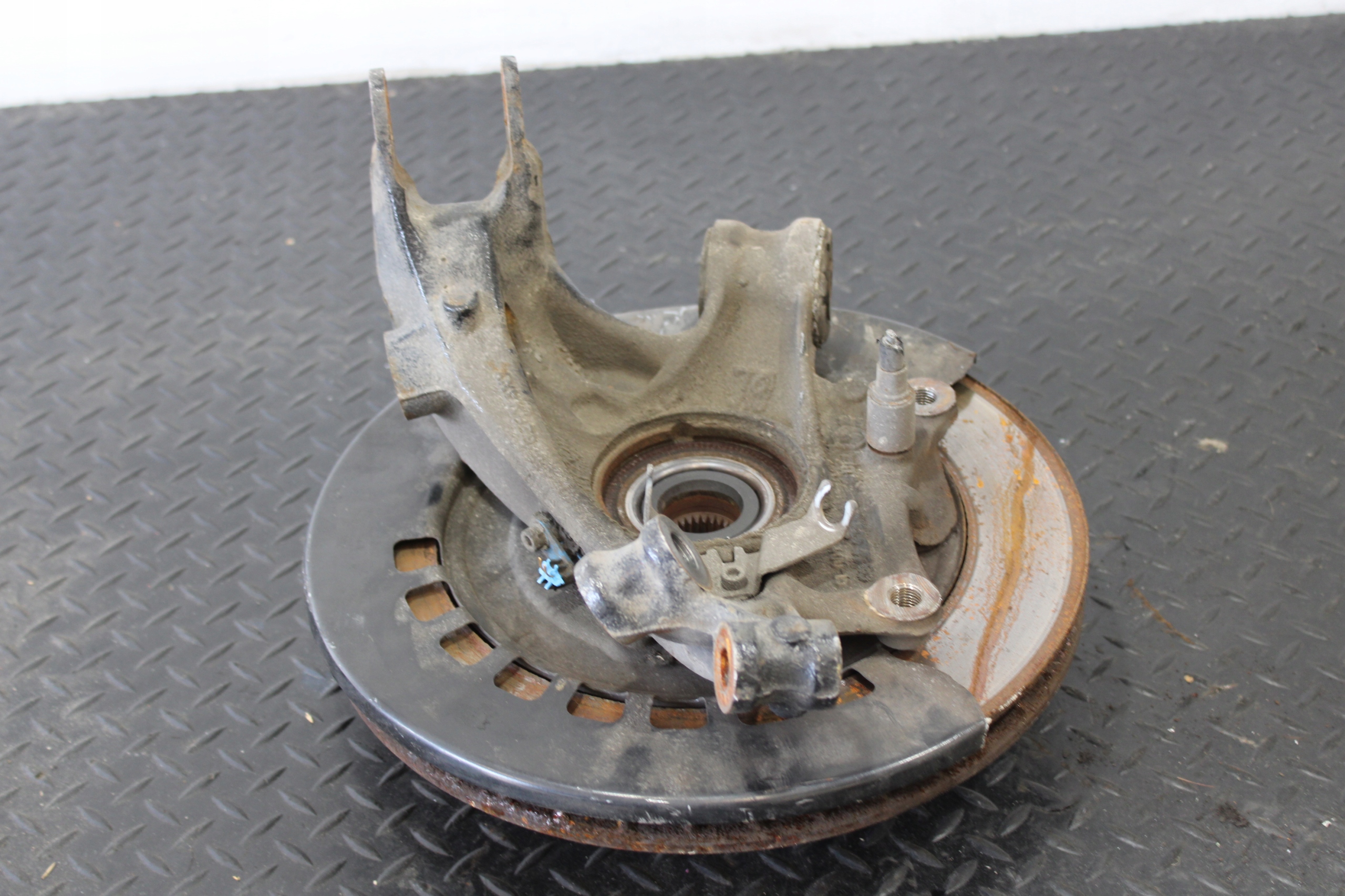 swing right rear part 7L0505436B PORSCHE CAYENNE 7L5