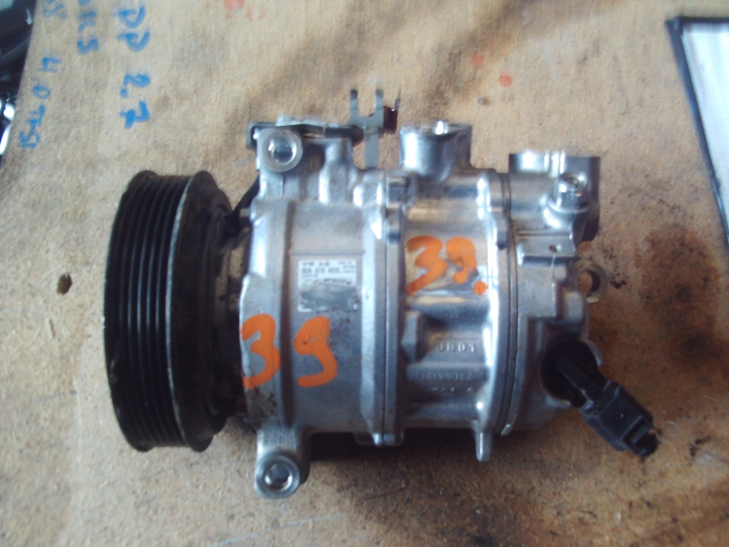 39 . KOMPRESOR klimaanlage AUDI 80A816803L