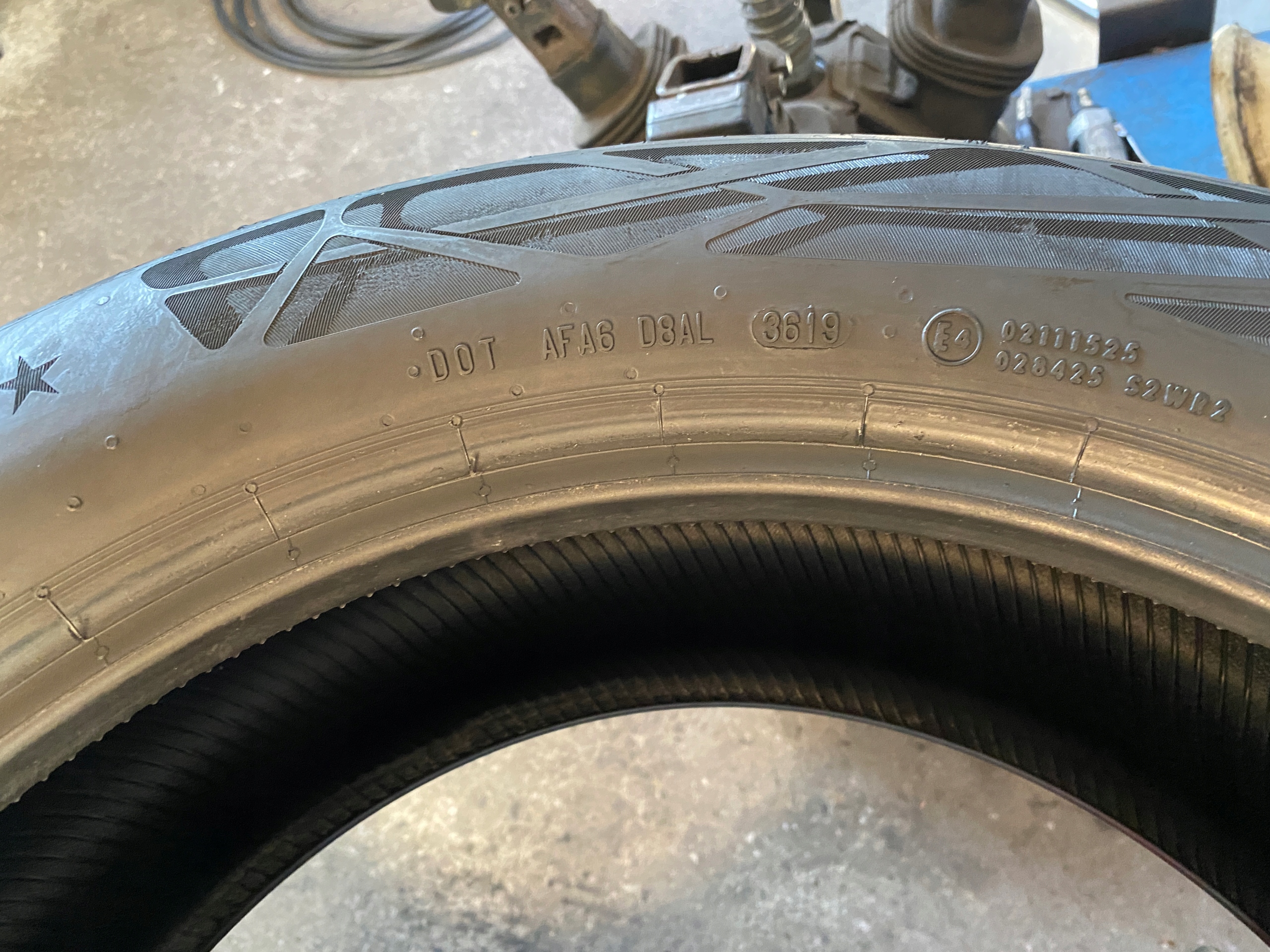 2 tyres summer 245/50R19 Continental EcoContact 6