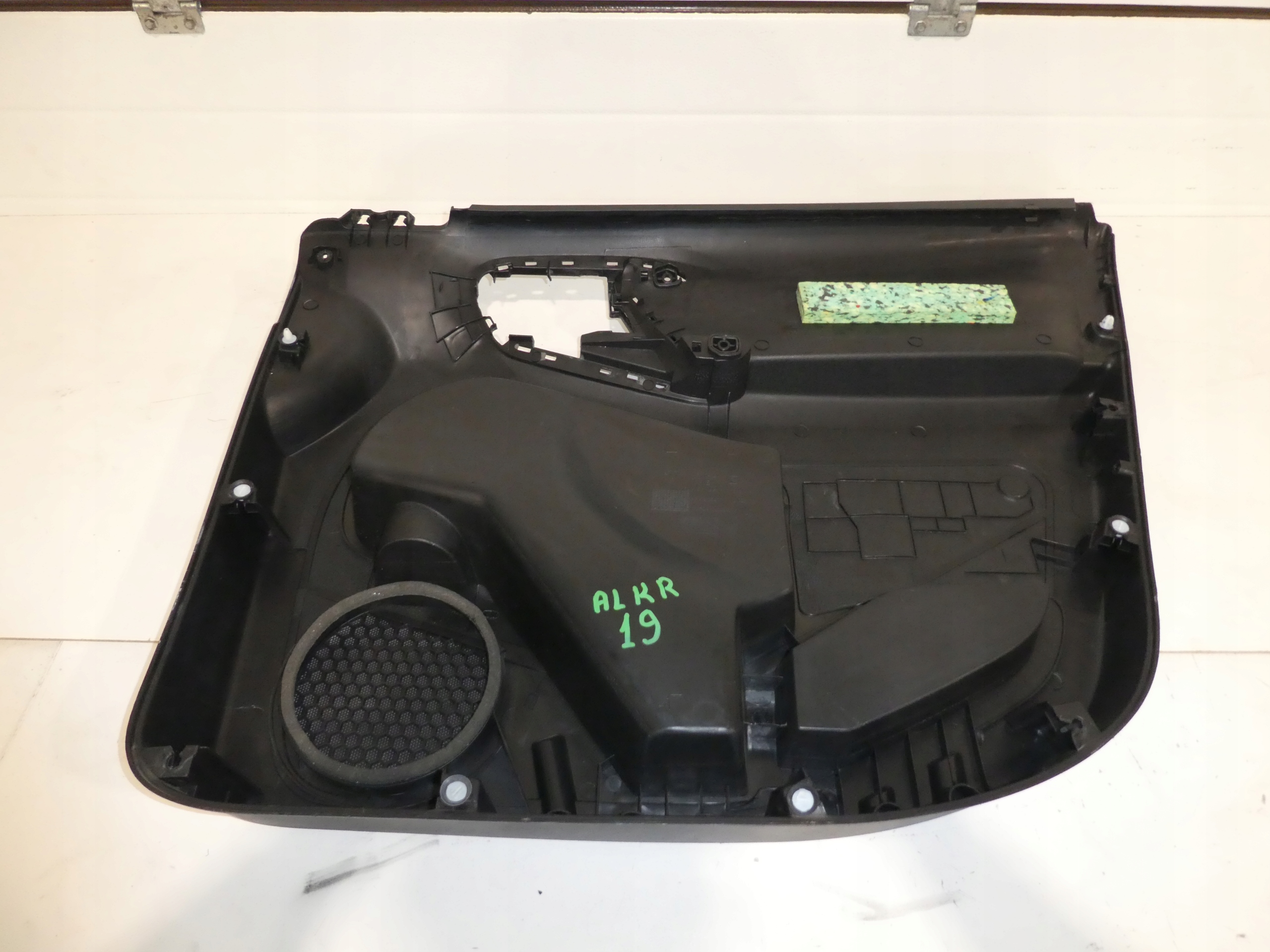 upholstery side door left front CITROEN BERLINGO 9681235277