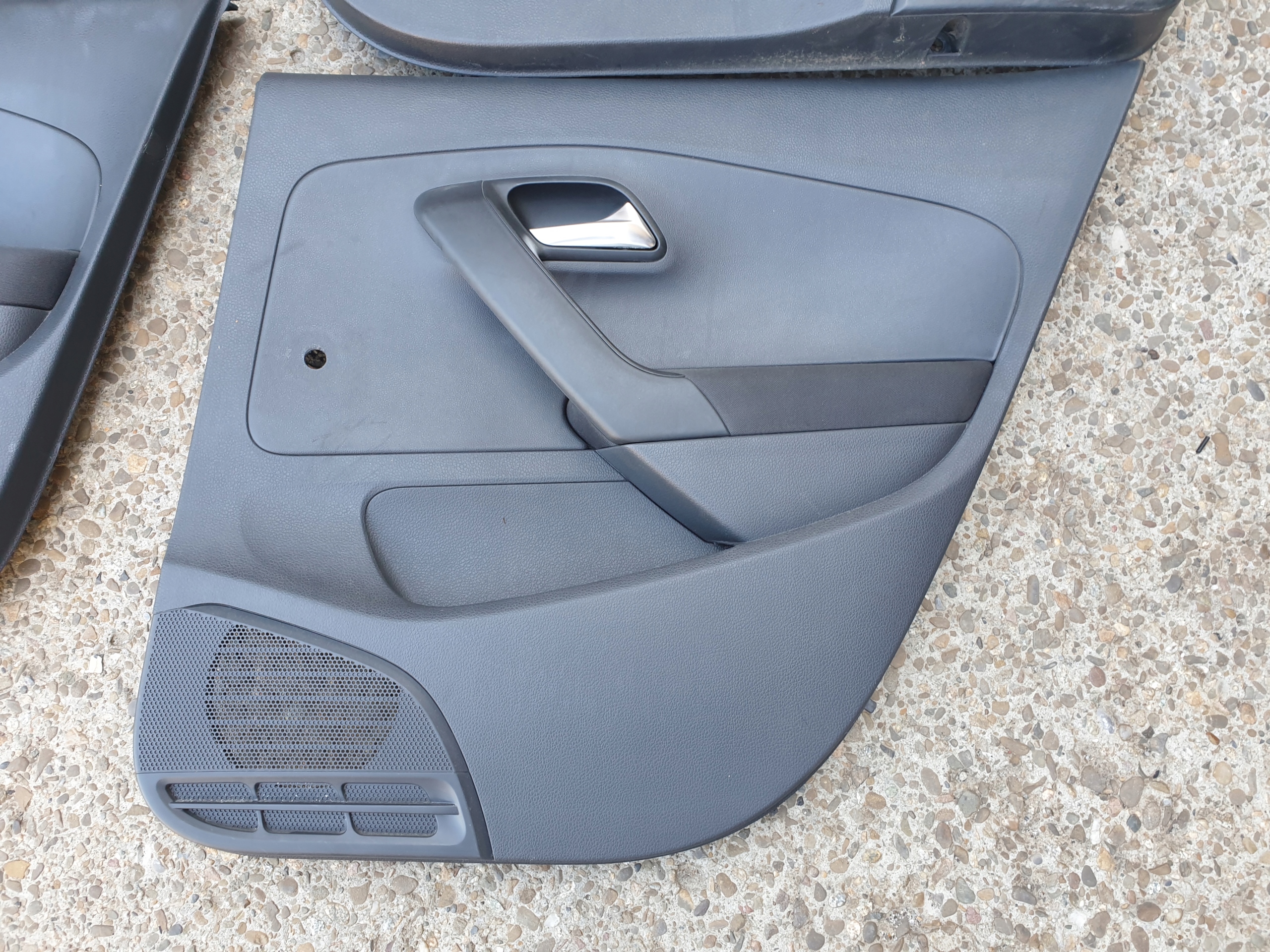 side upholstery for door VW POLO 5 V 6R 2009- 5D