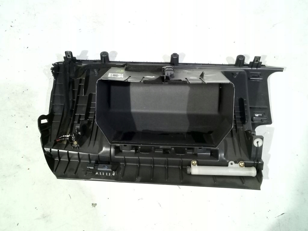 Volvo V50 S40 Handschuhfach des Beifahrers EU