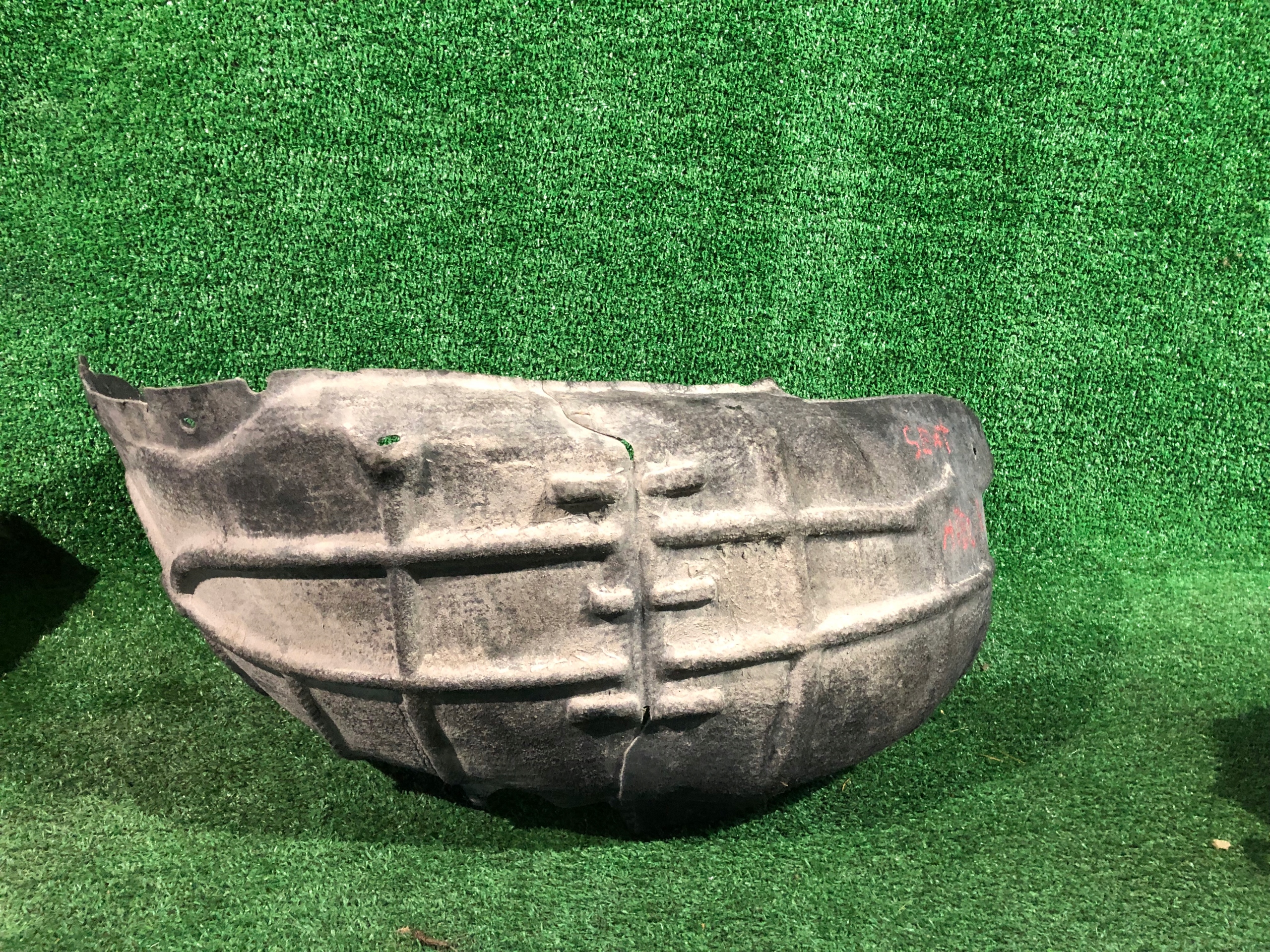 mudguard left rear part SEAT ATECA