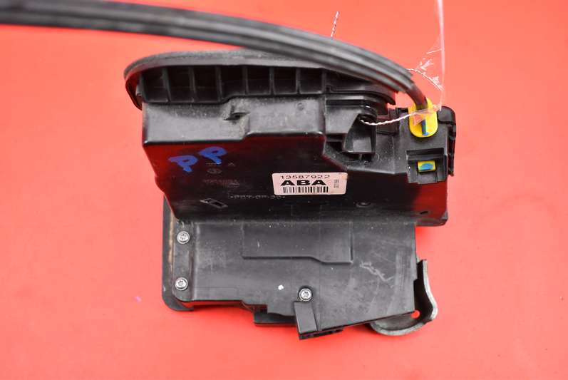 lock door right front front EU 13587922 CADILLAC XTS 12-17