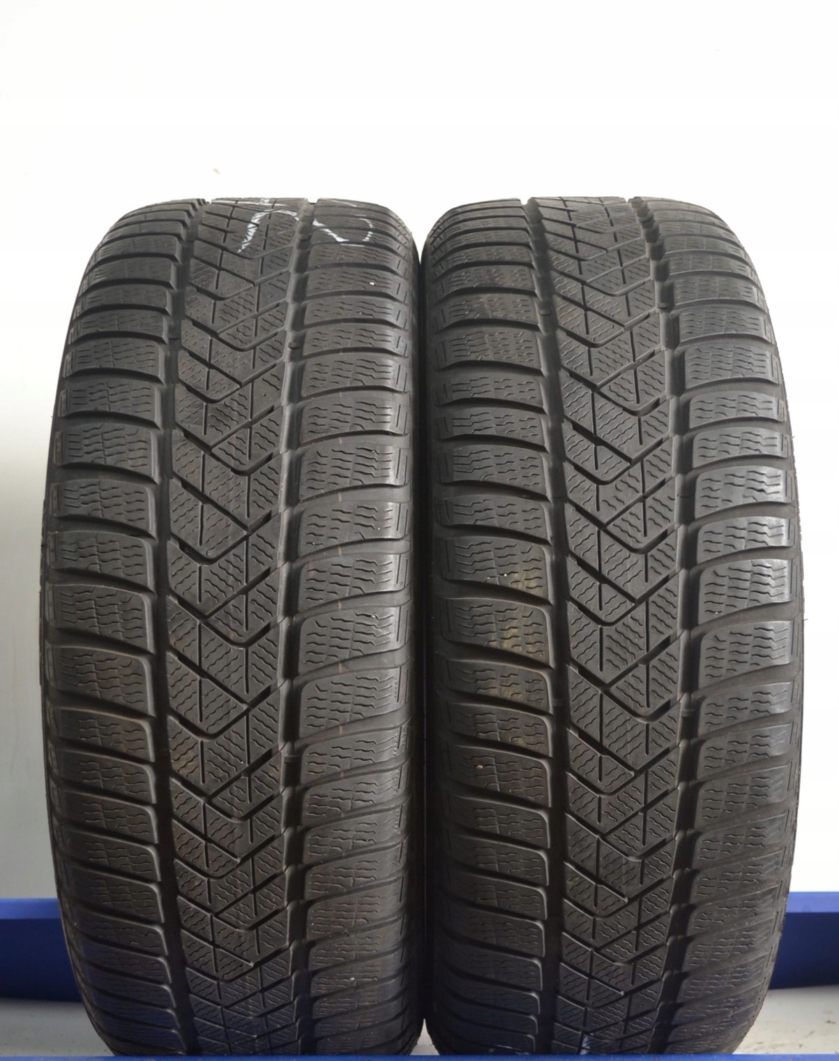 225/45R18 95H PIRELLI SOTTOZERO 3 RFT x2szt 8034z