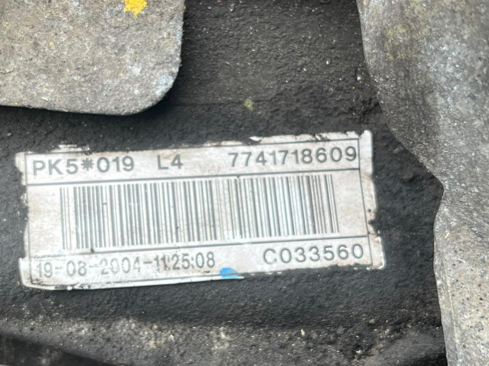 6-biegowa Getriebe Renault Trafic 2 facelift 2007 7741718609