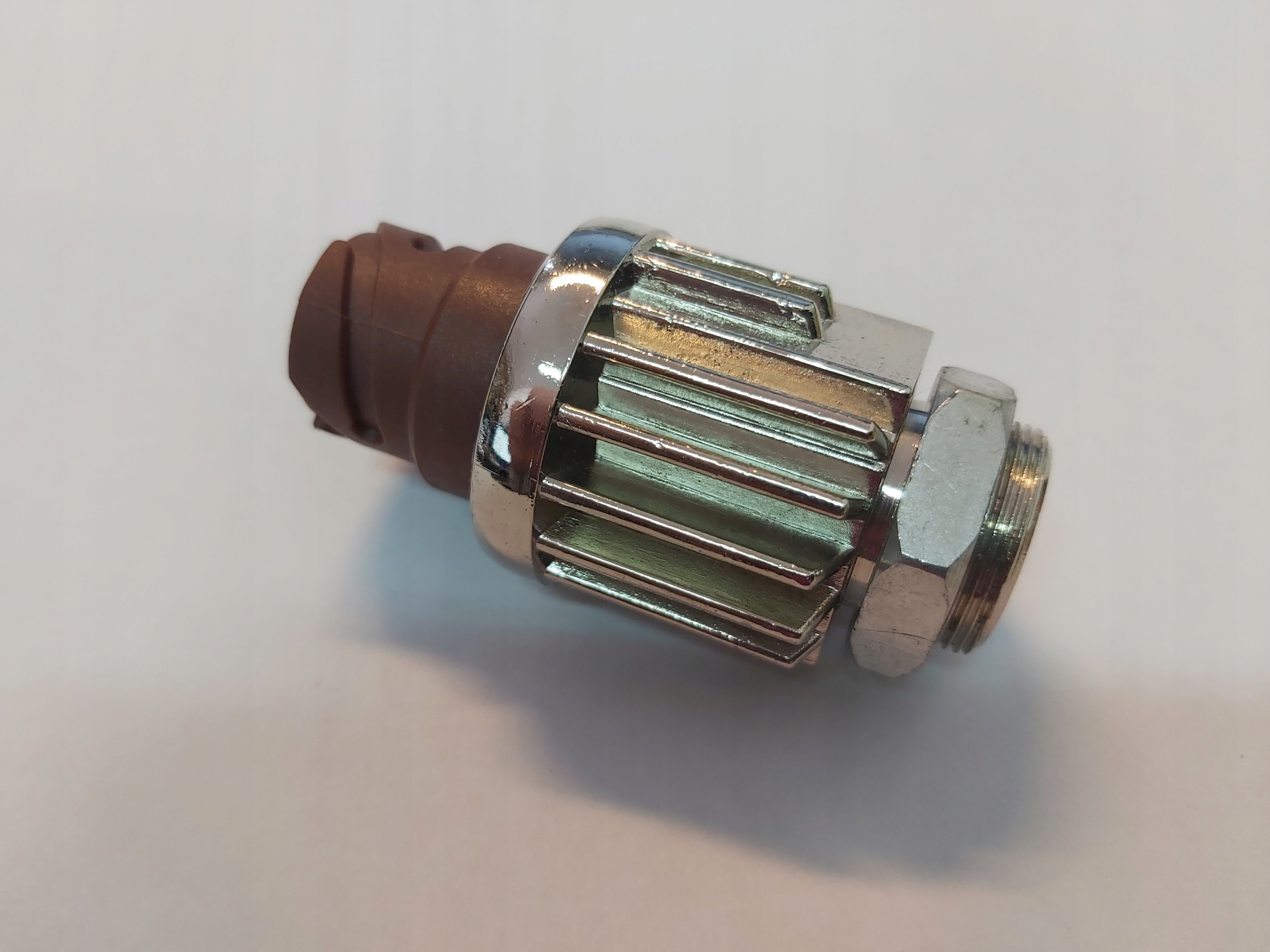 MAN F2000 L2000 M2000 CZUJNIK ŚWIATEŁ STOPU LUBLIN Producent części Inny