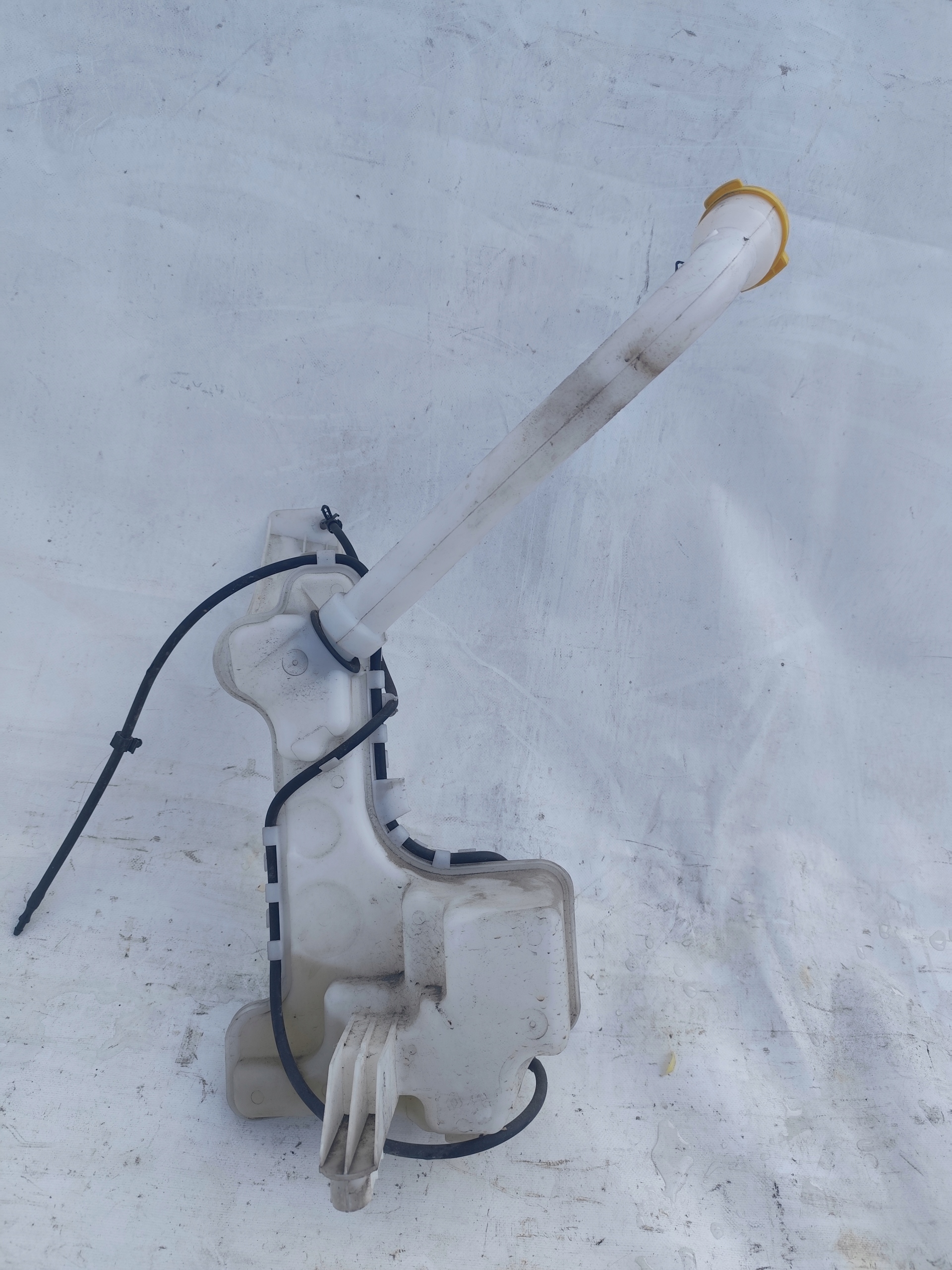 RENAULT CLIO V 5 washer fluid tank
