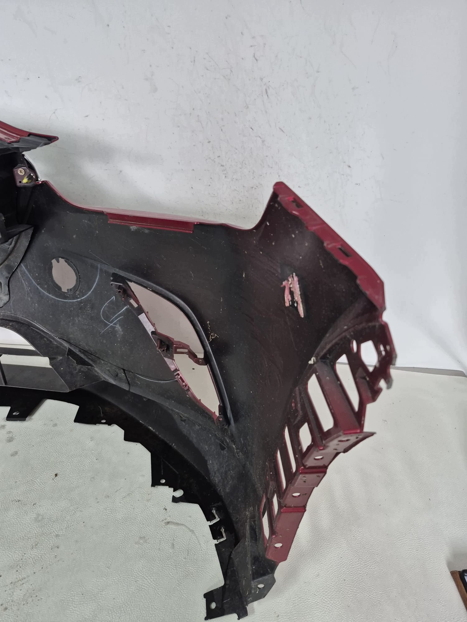 MAZDA CX-3 CX3 14-18 bumper front front grill logo below RADAR