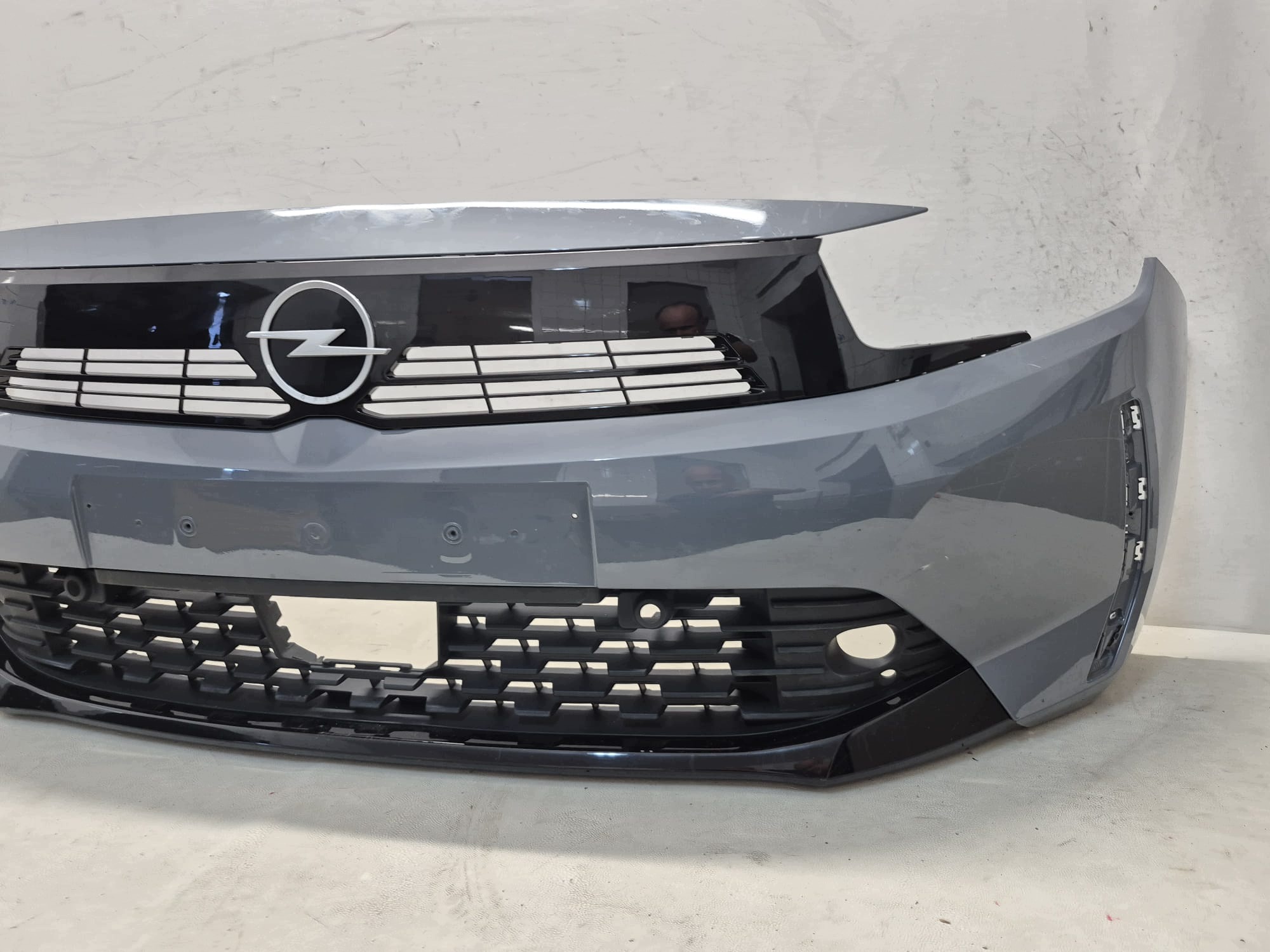 OPEL CORSA F LIFT 23- bumper front front PDC 9850353180