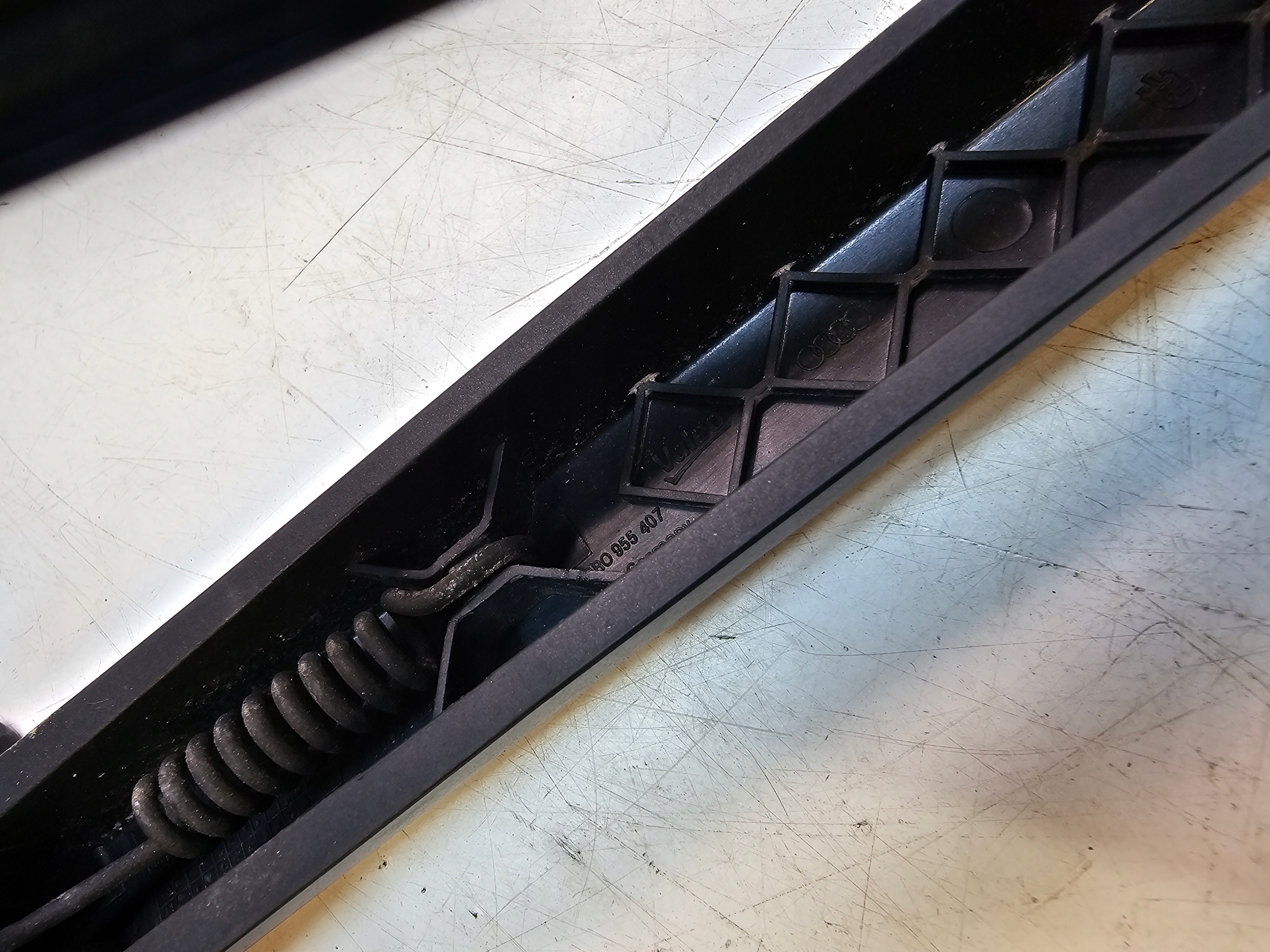 wischerarm heck AUDI Q5 8R 8R0955407