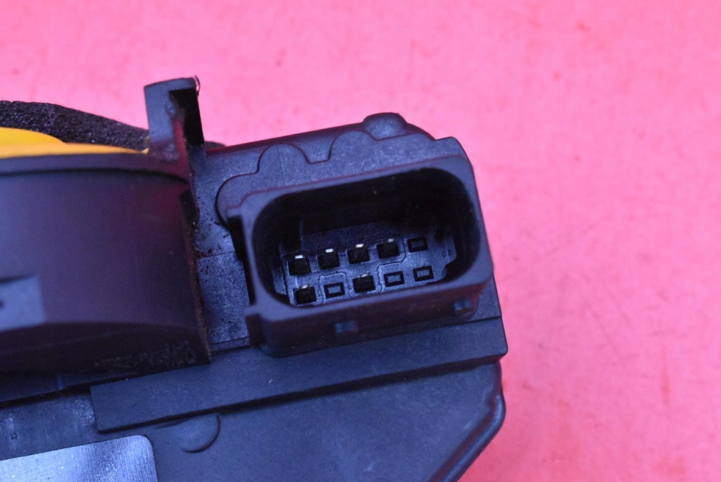 lock door left front front EU OPEL ASTRA 4 IV J LIFT 11-20