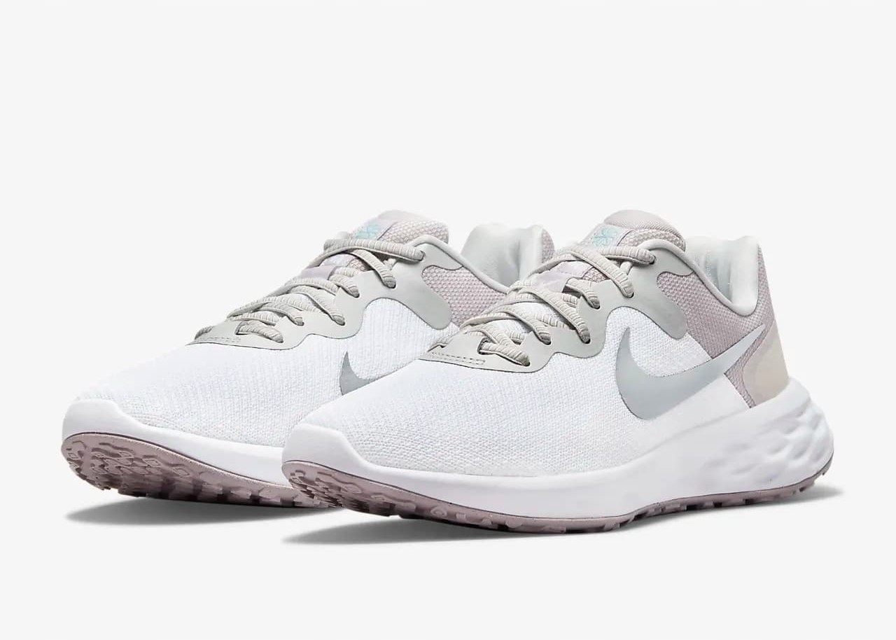 Dámské sportovní běžecké boty Nike Revolution 6 Nn vel. 37.5