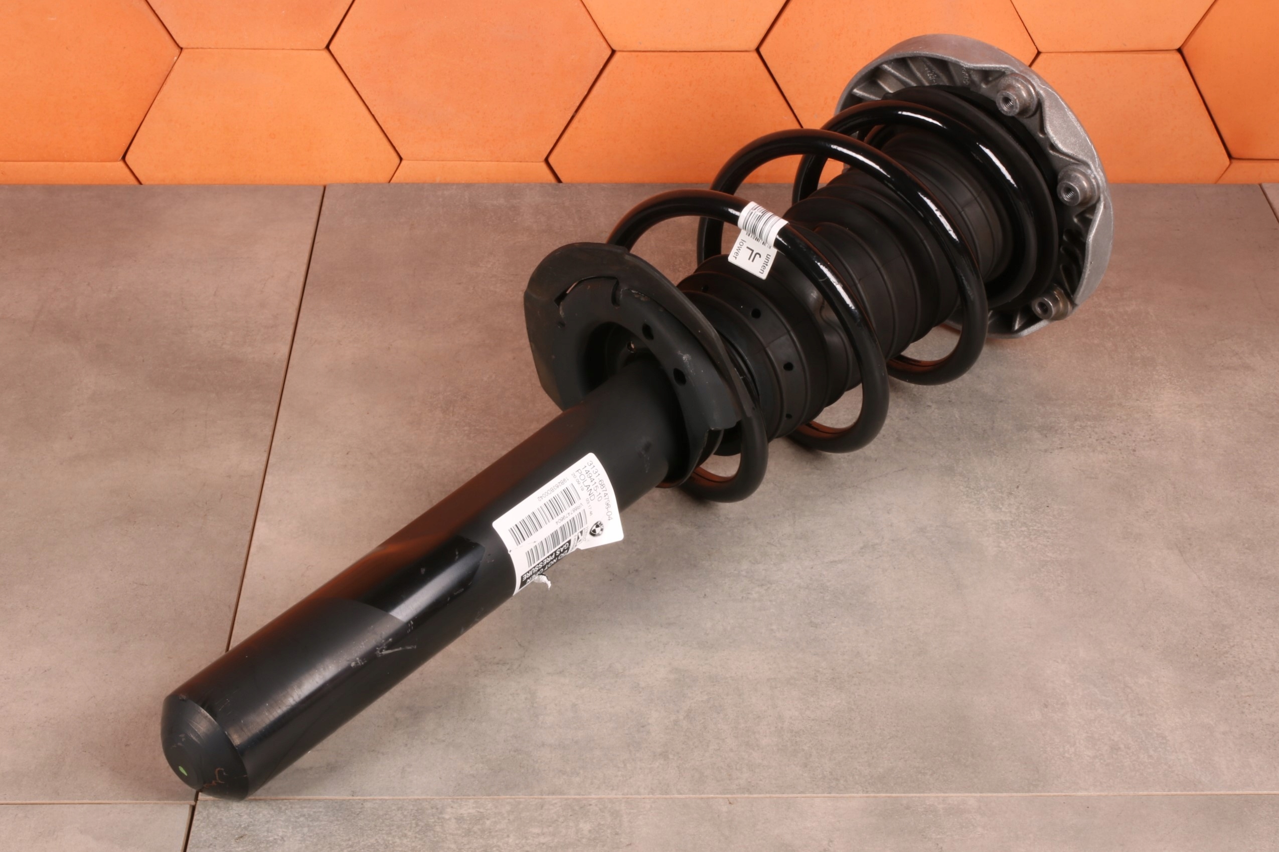 BMW 2' F45 225xe B38X shock absorber right front front 6874796 10640 km !!!