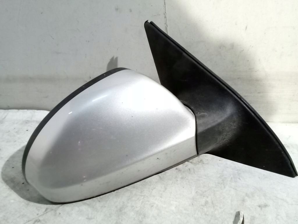 Kia Ceed and mirror right elektr 5 PIN 9S