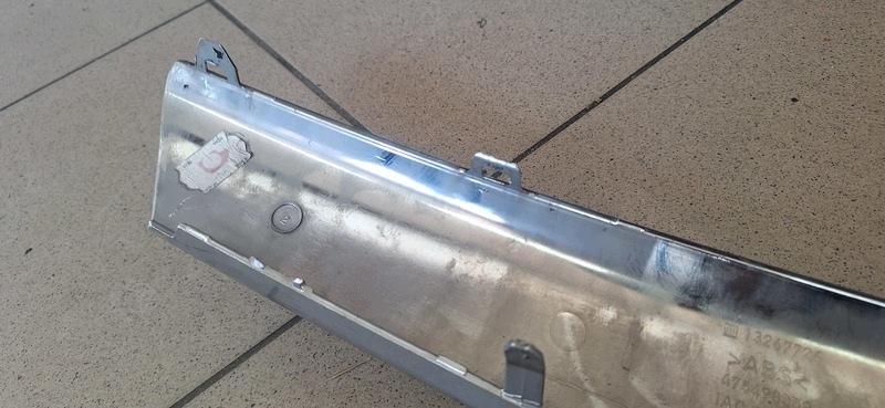 grill grille radiator OPEL MERIVA B 13267726