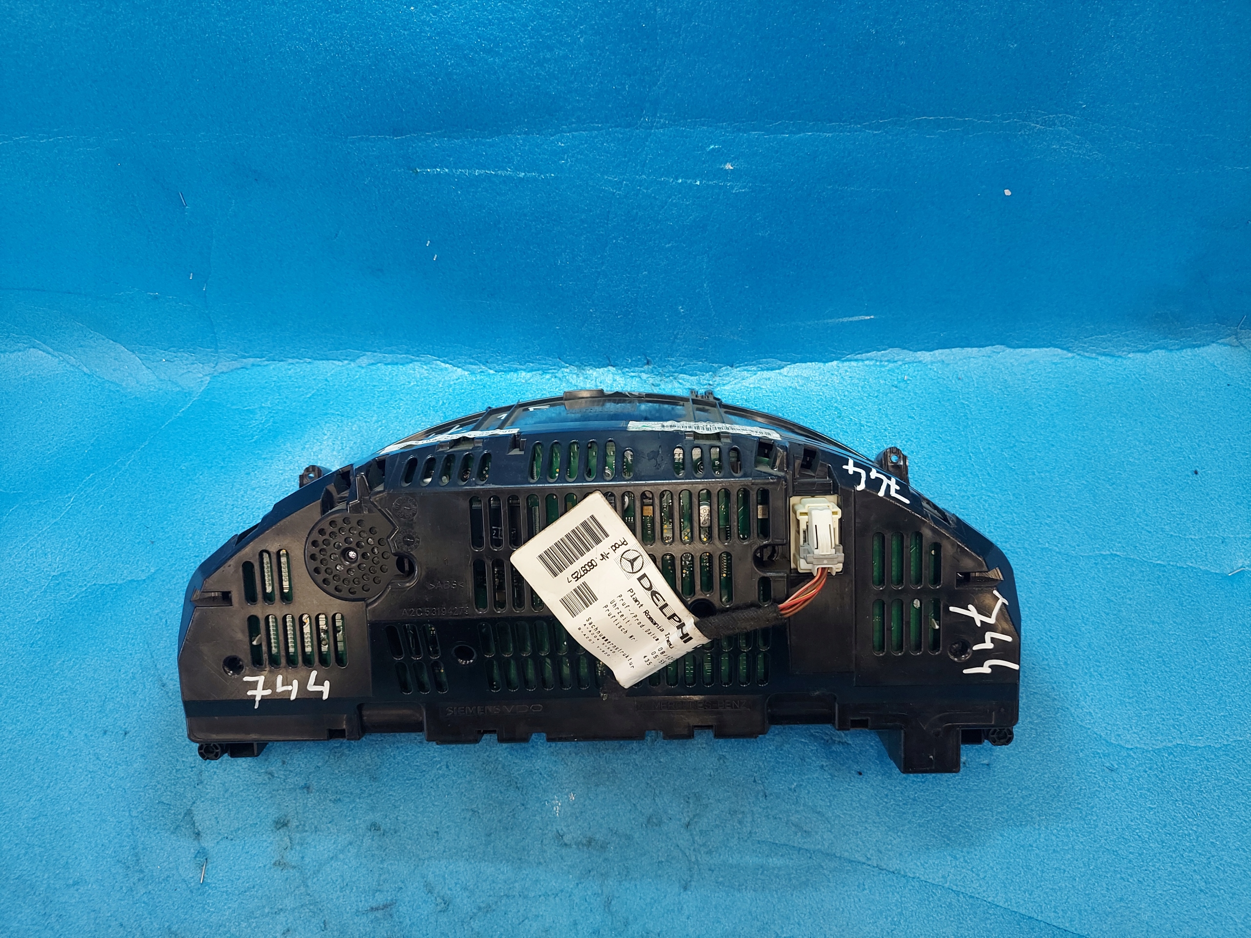 dials clock MERCEDES W204 2.2CDI A2045404548