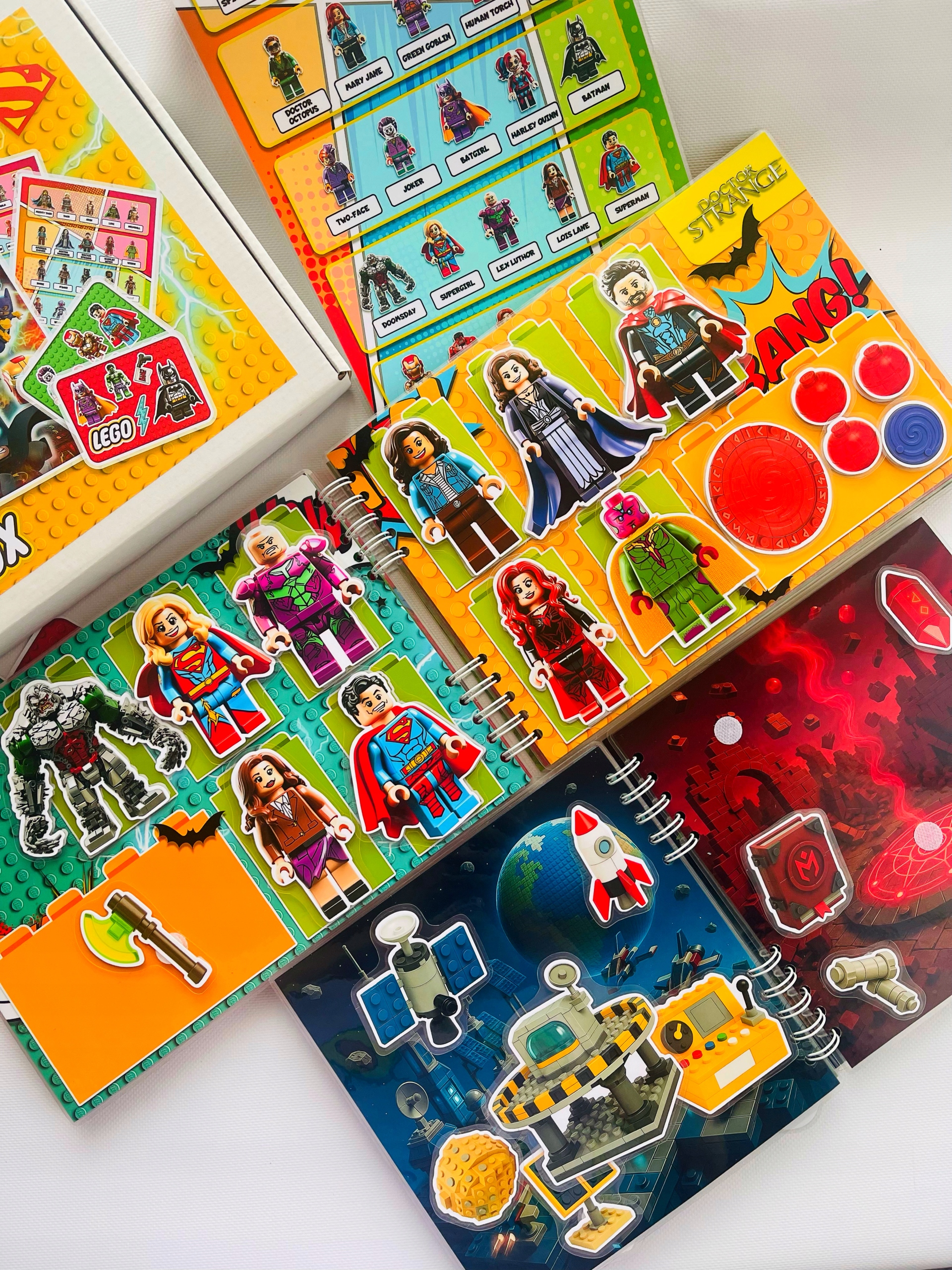 Lego hrdinové kniha hra na suchý zip