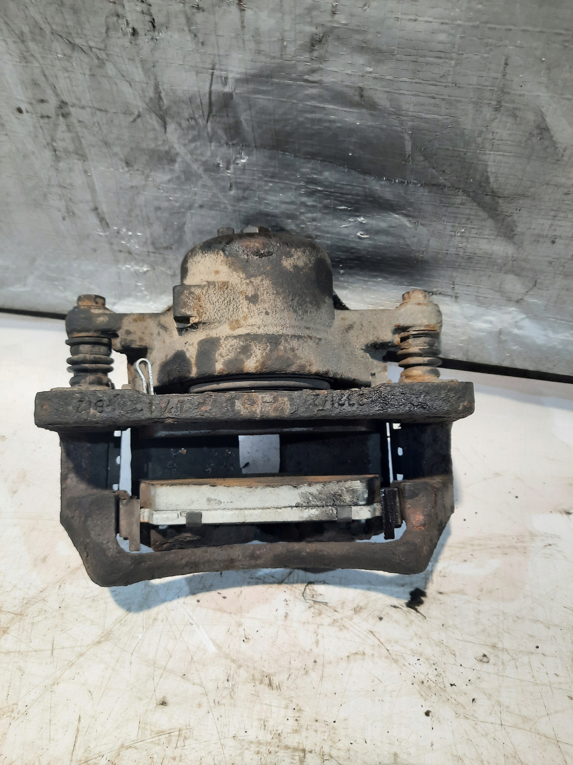 HONDA CIVIC VII 1.7 CTDI right caliper JARZMO front front