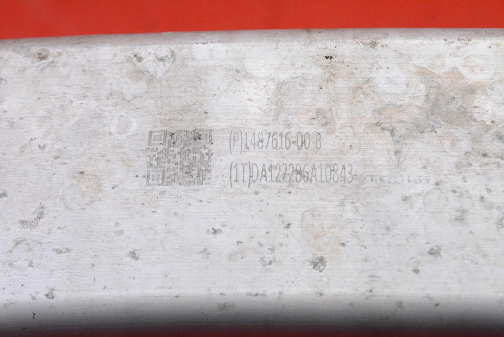bumper support rear part rear pillar 1487616-00-B TESLA MODEL Y 20