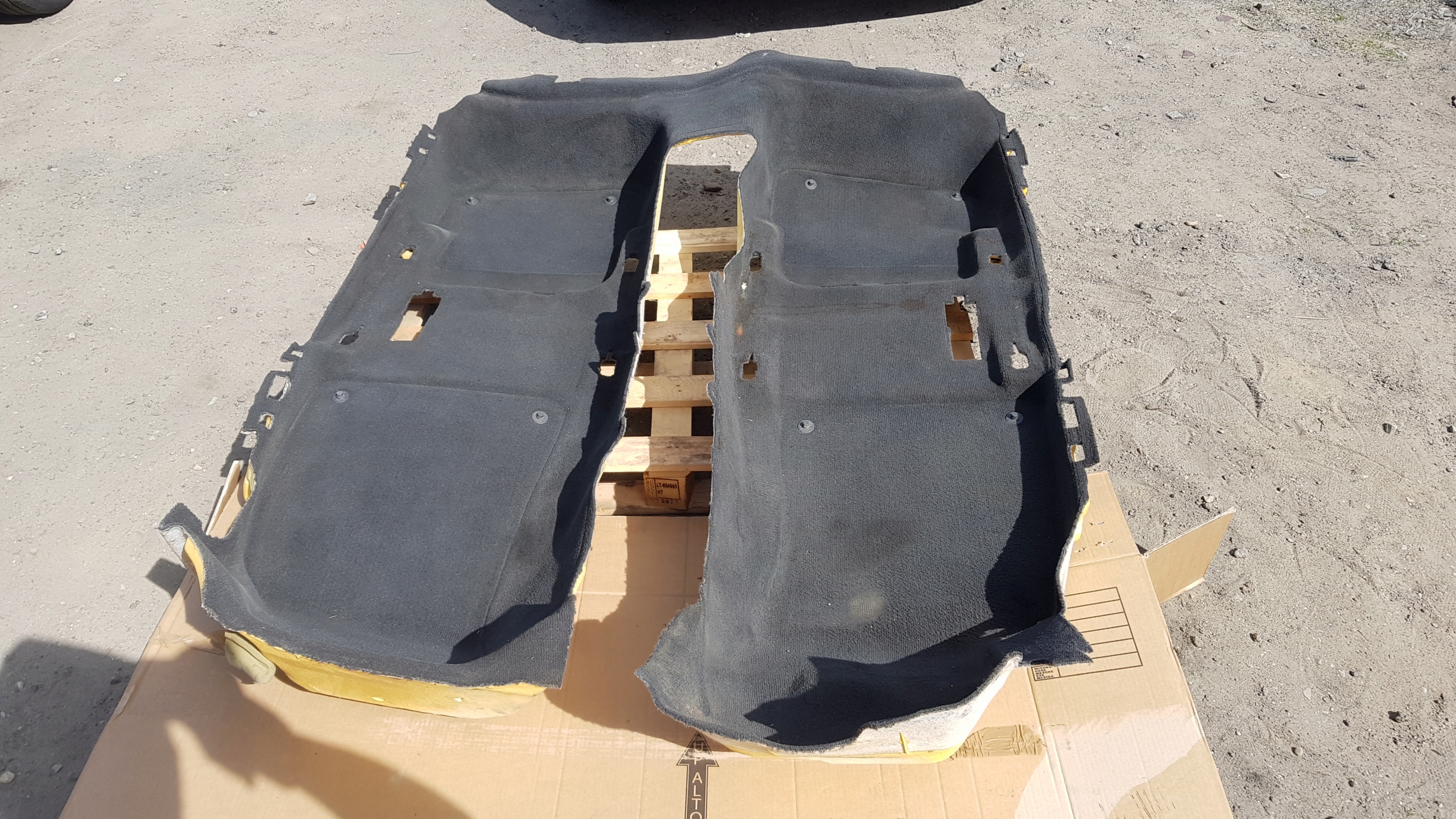 AUDI A6 C6 KOMBI AUTOTEPPICHE Matte Teppich mitte