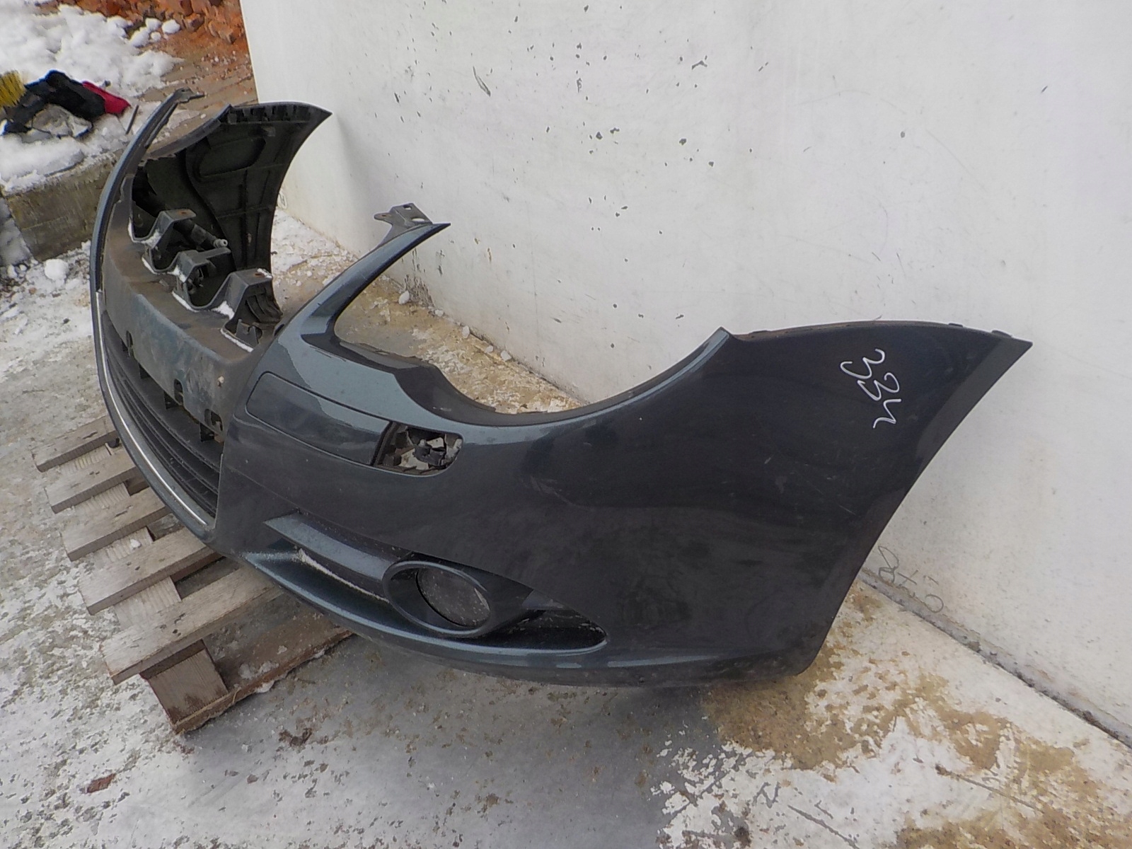 334 VOLKSWAGEN EOS XSENON washers bumper front front