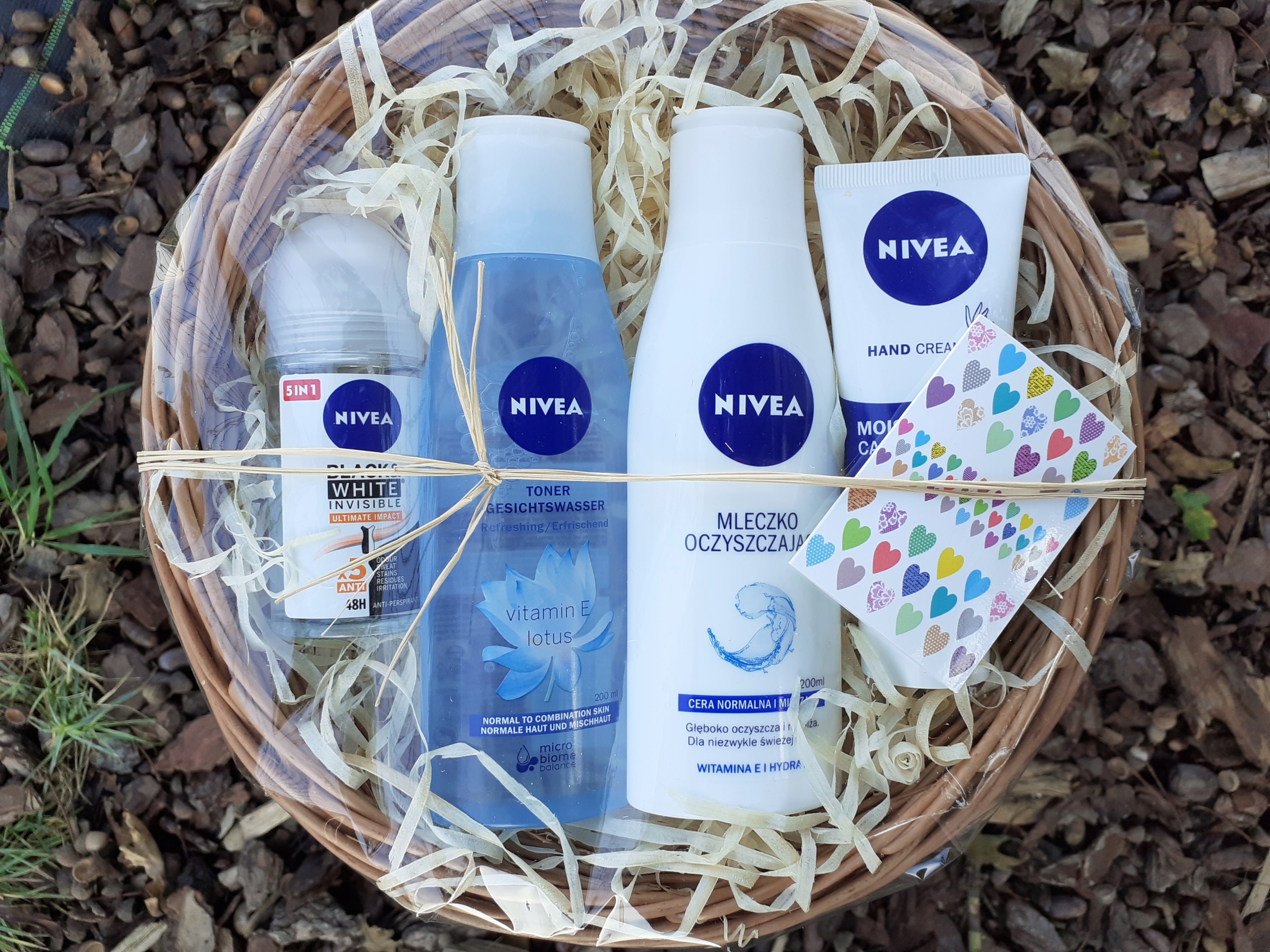 Dárkový koš Nivea na dárek