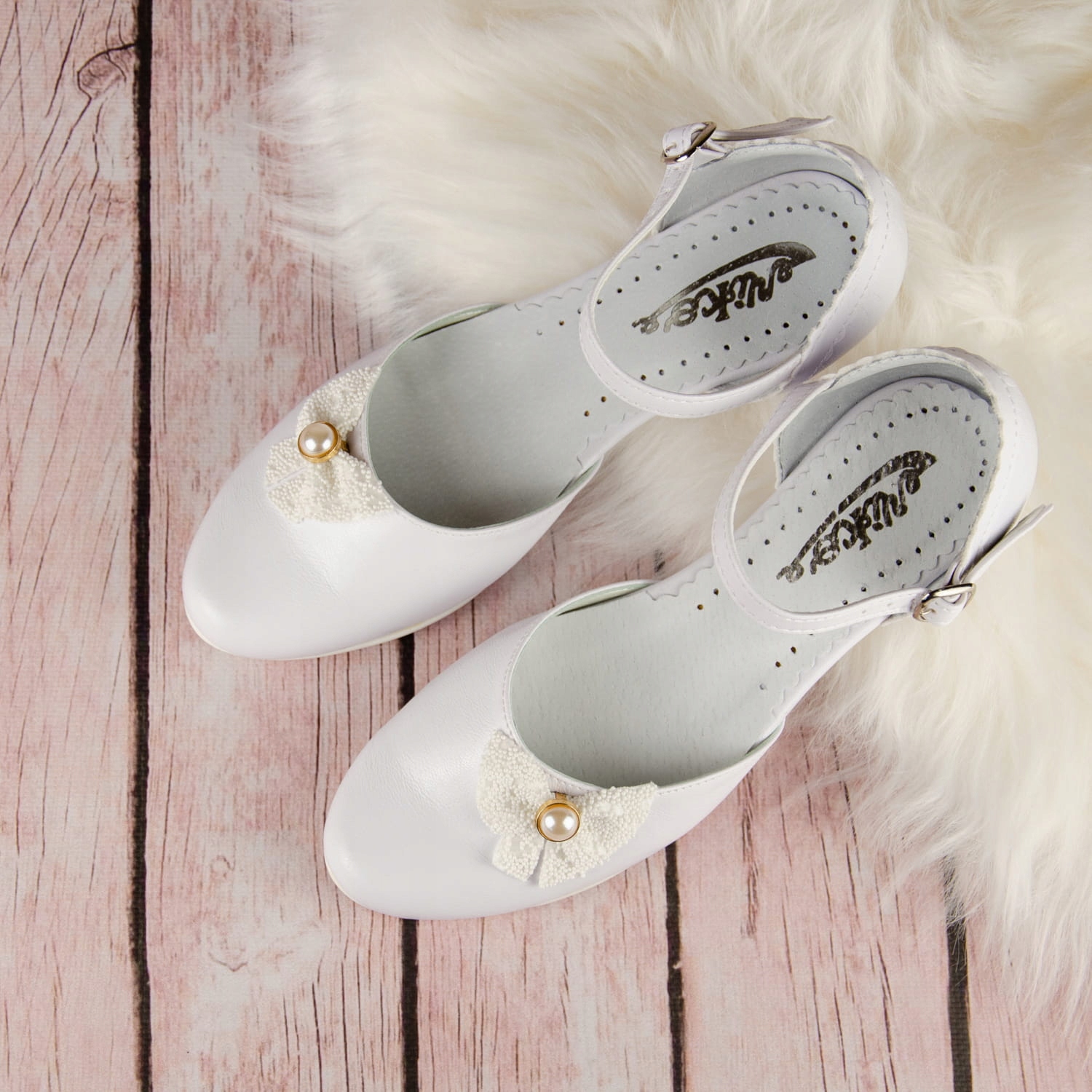 Buty komunijne dziewczęce KBD-718 - 37 Rozmiar 37