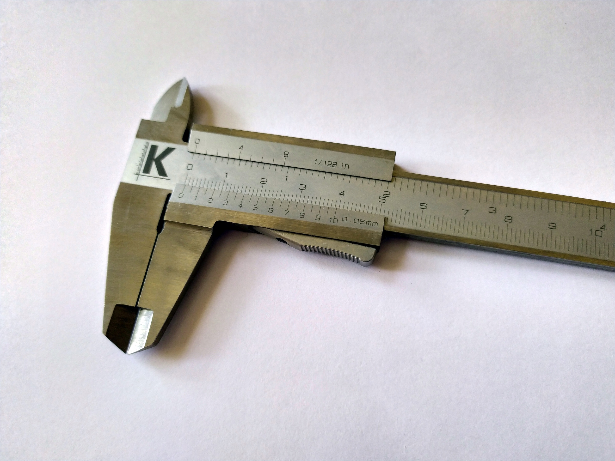 Suwmiarka analogowa Kmitex 150/0,05 mm WZORCOWANA