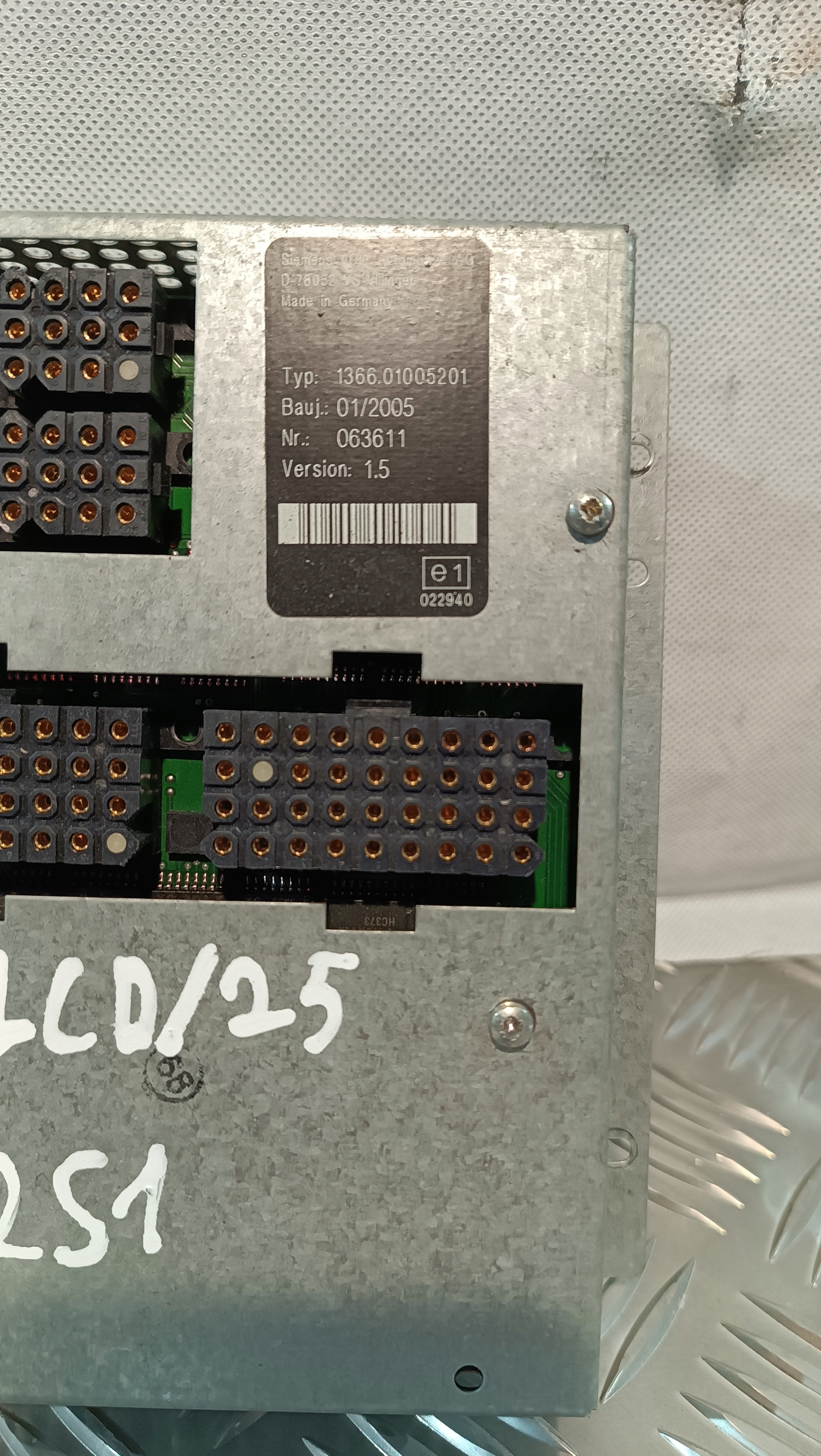 display SIEMENS VDO AUTOMOTIVE AG D-78052
