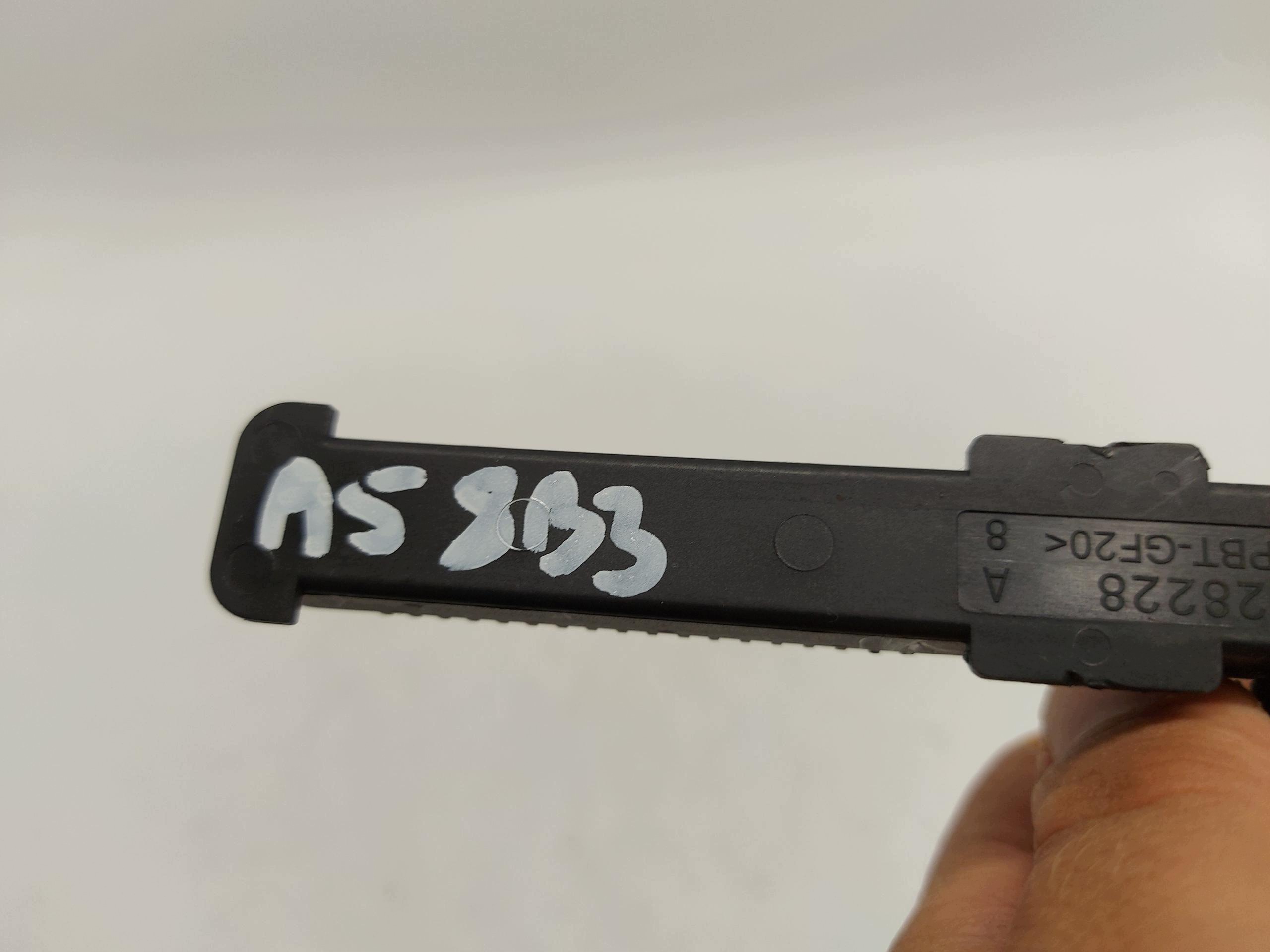 AUDI A5 8B3 B10 AVANT Antenne dostepu Keyless 85H907247