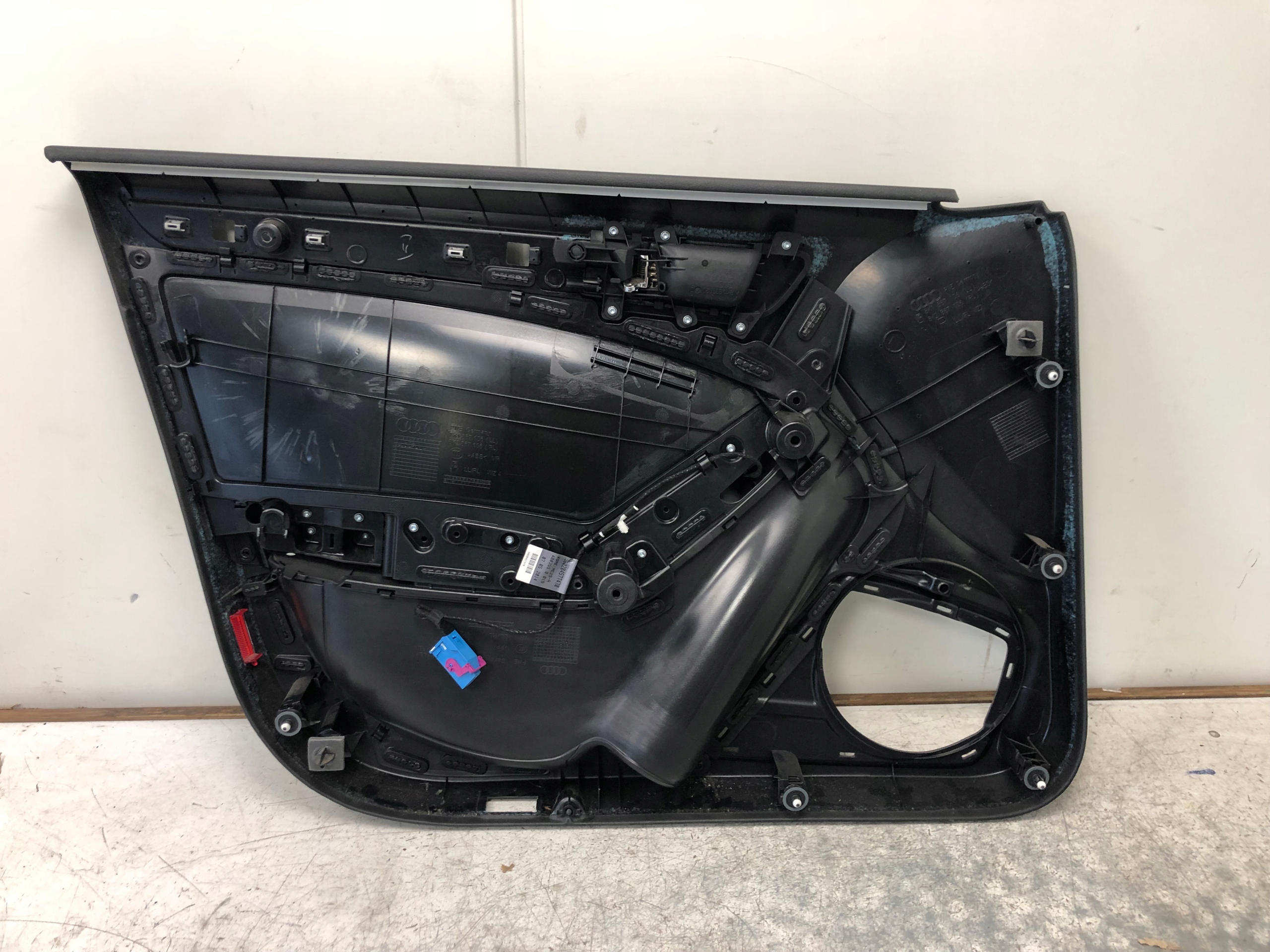 side door right front ALCANTARA AUDI A4 B8
