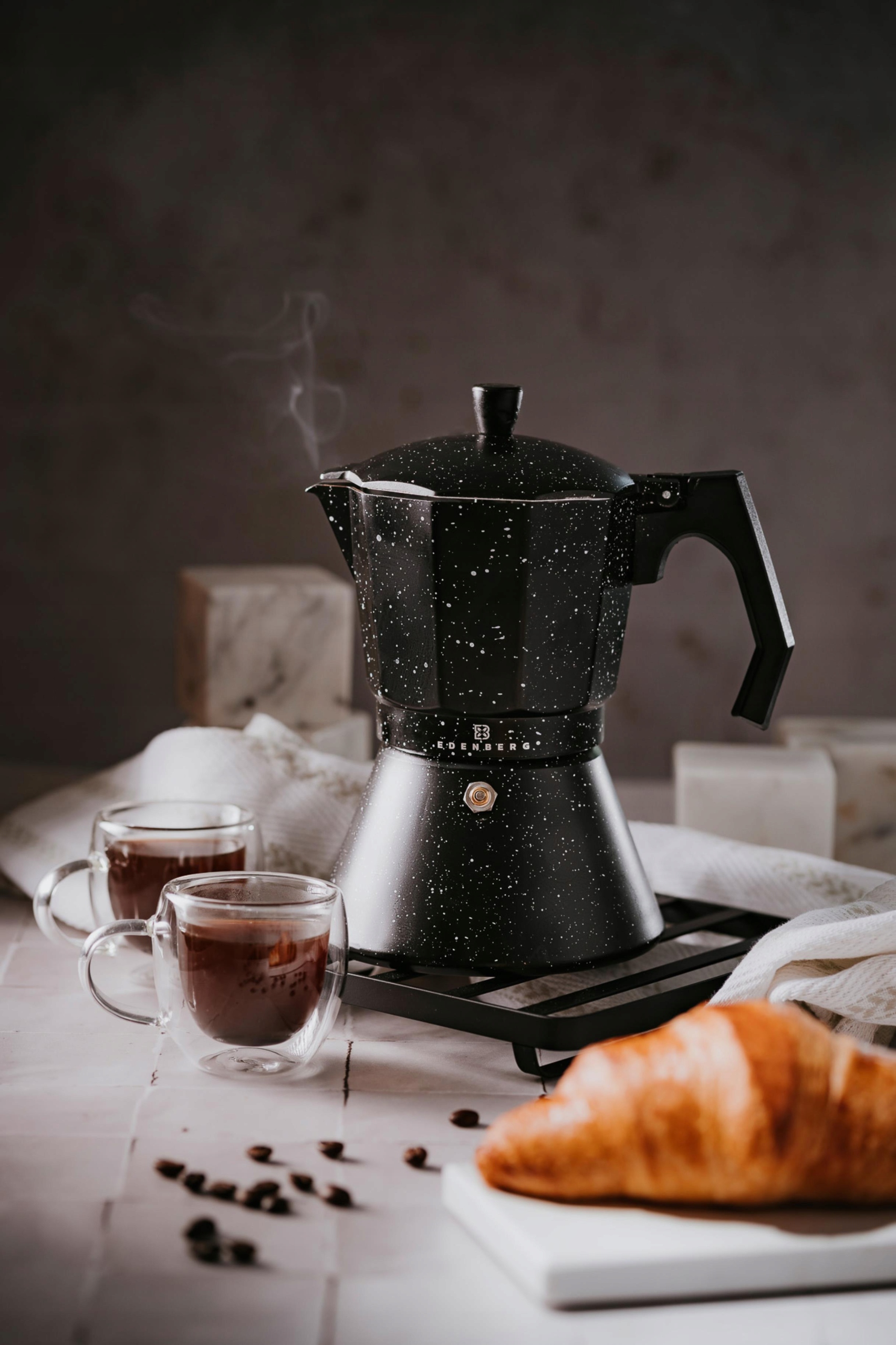 KAWIARKA INDUKCJA NA 12 FILIŻANEK 600ml ZAPARZACZ Przeznaczenie Do kawy