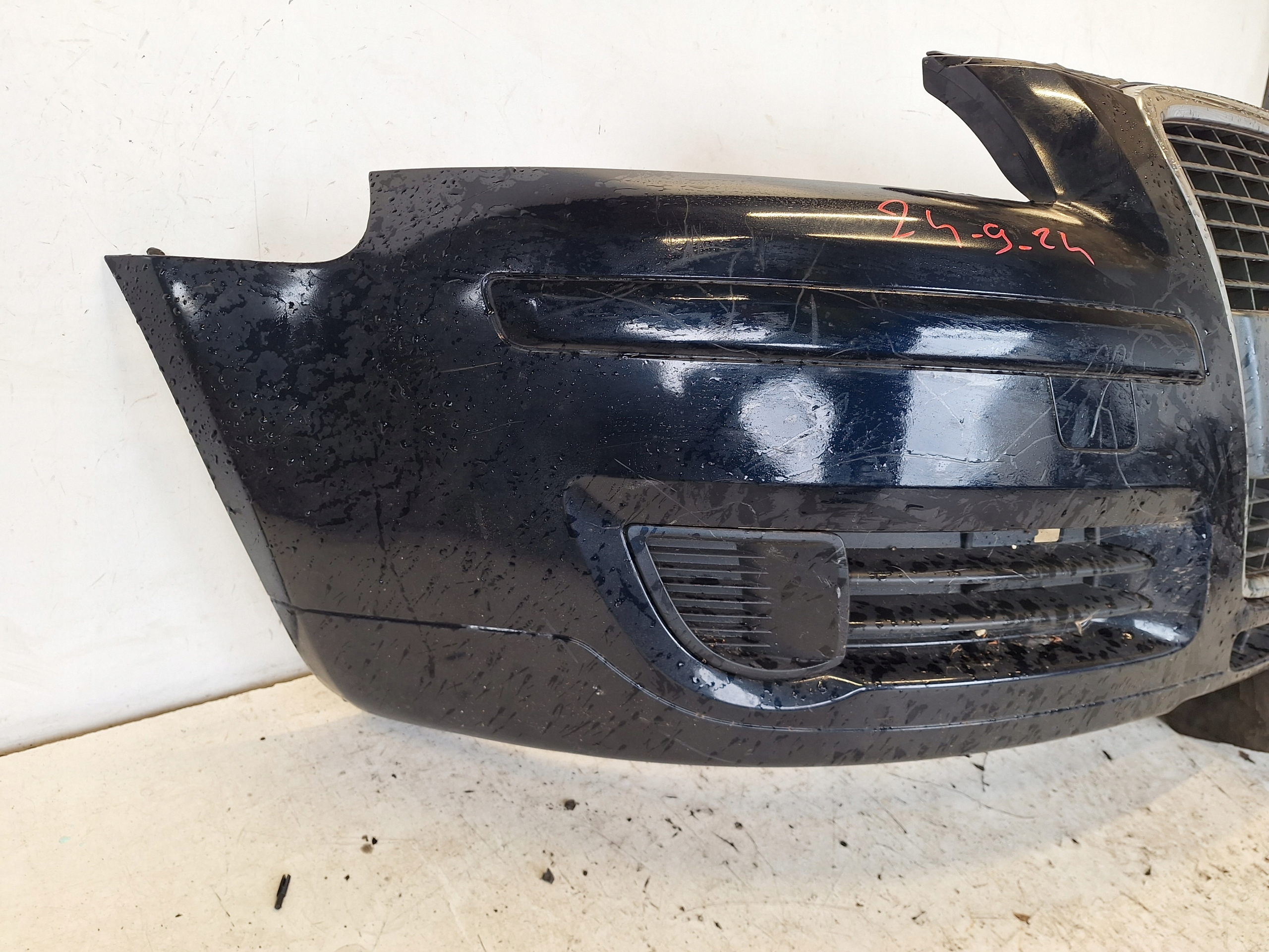 AUDI A3 8P0 05-08 branik