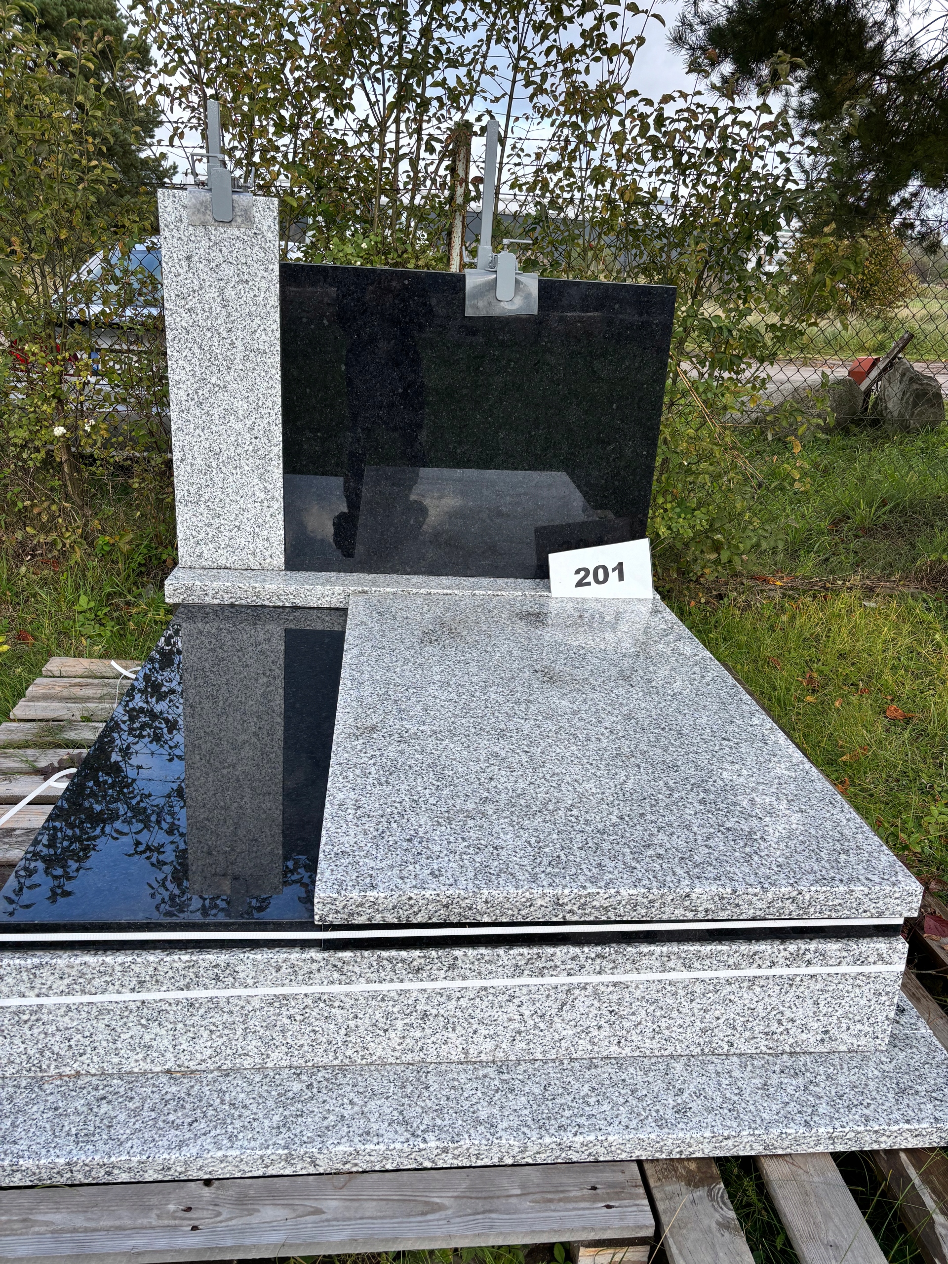 Nagrobek Granitowy Podwójny