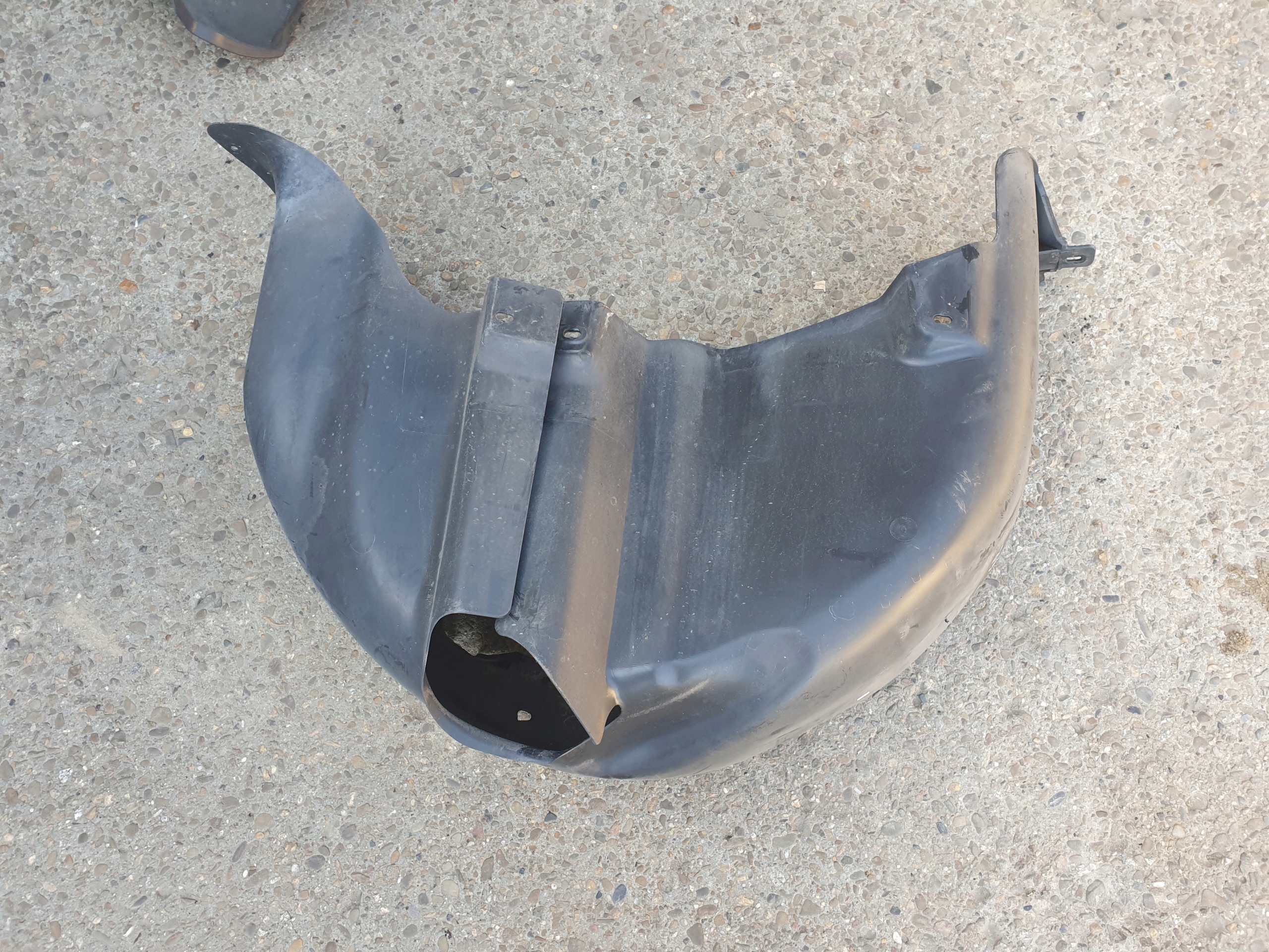 mudguard rear. right VW POLO 5V 6R 2009- 6r0810972B