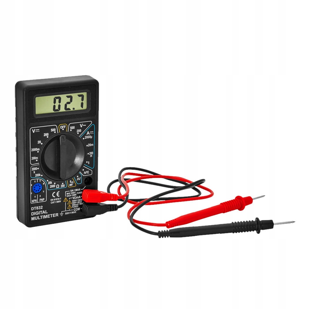 Multimetr DT832 do pomiaru napięcia prądu
