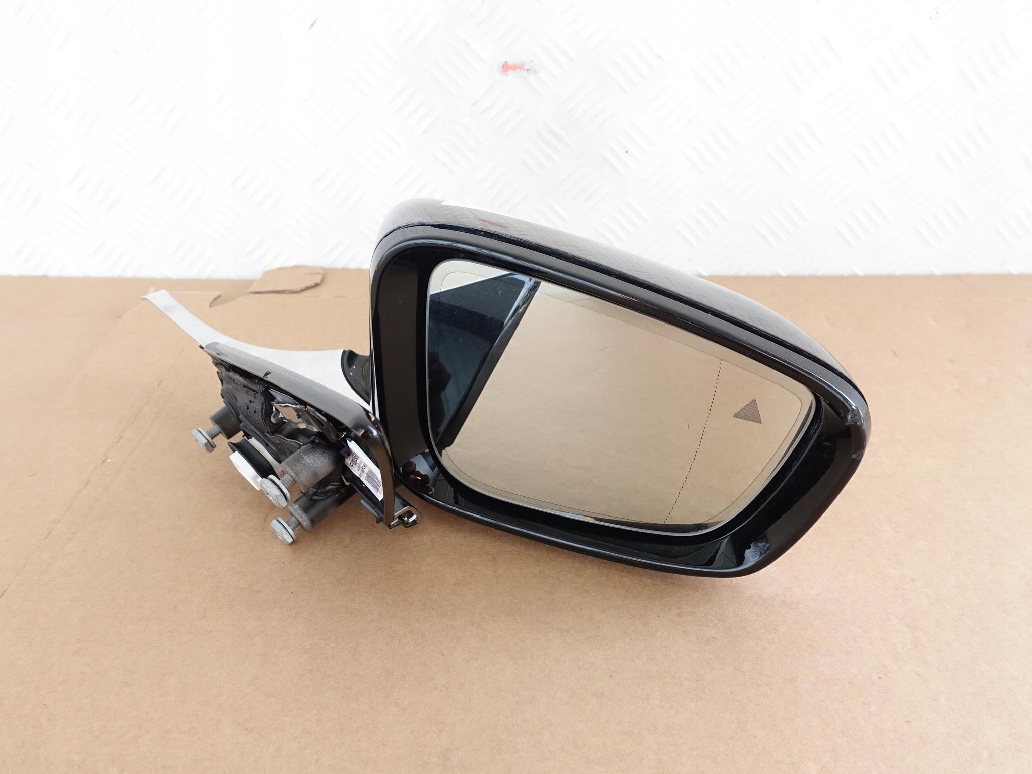 BMW 8 G14 G15 G16 mirror right CARBON 9PIN
