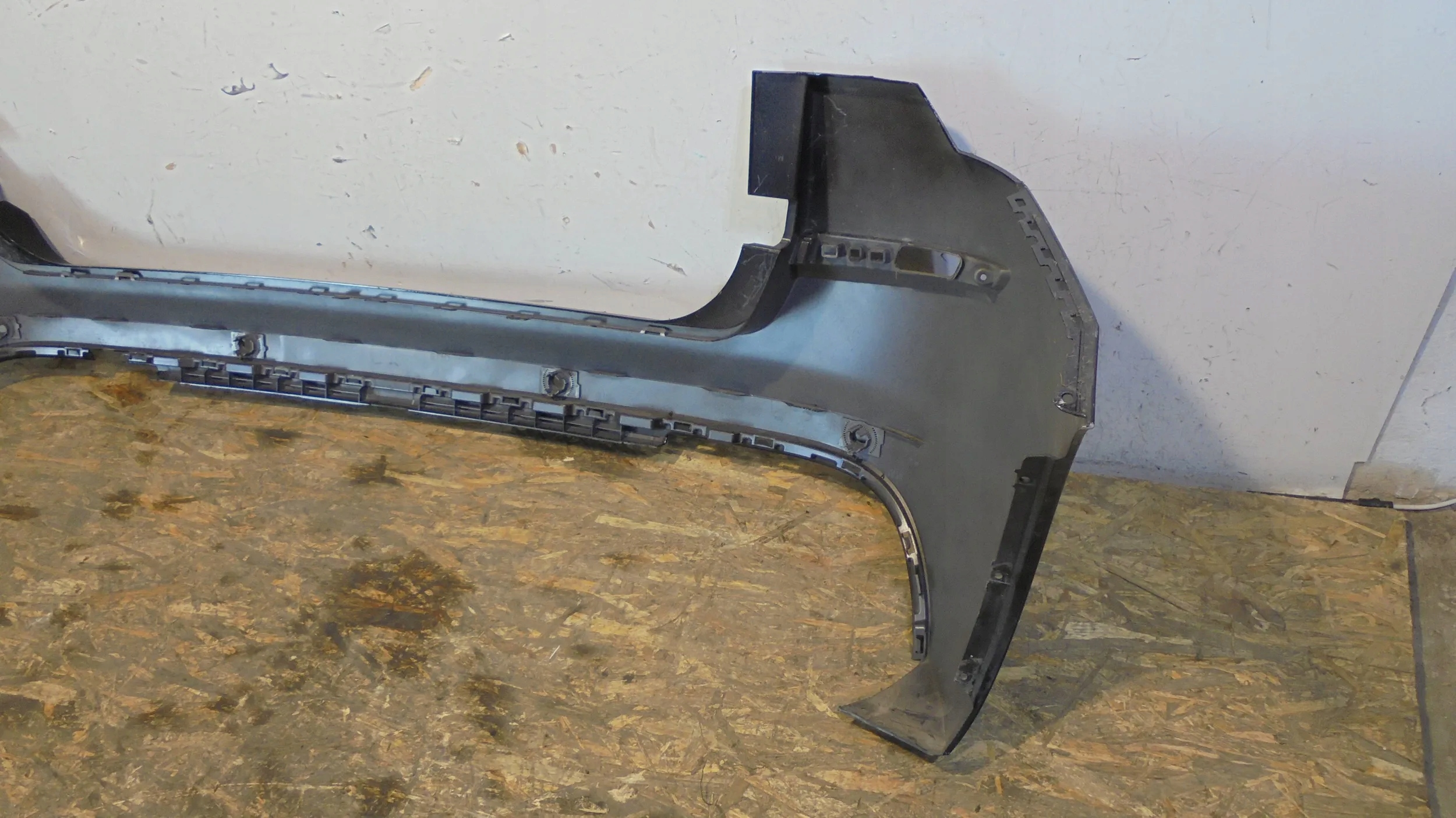 STOSSSTANGE HECK 658807421 SKODA KAMIQ