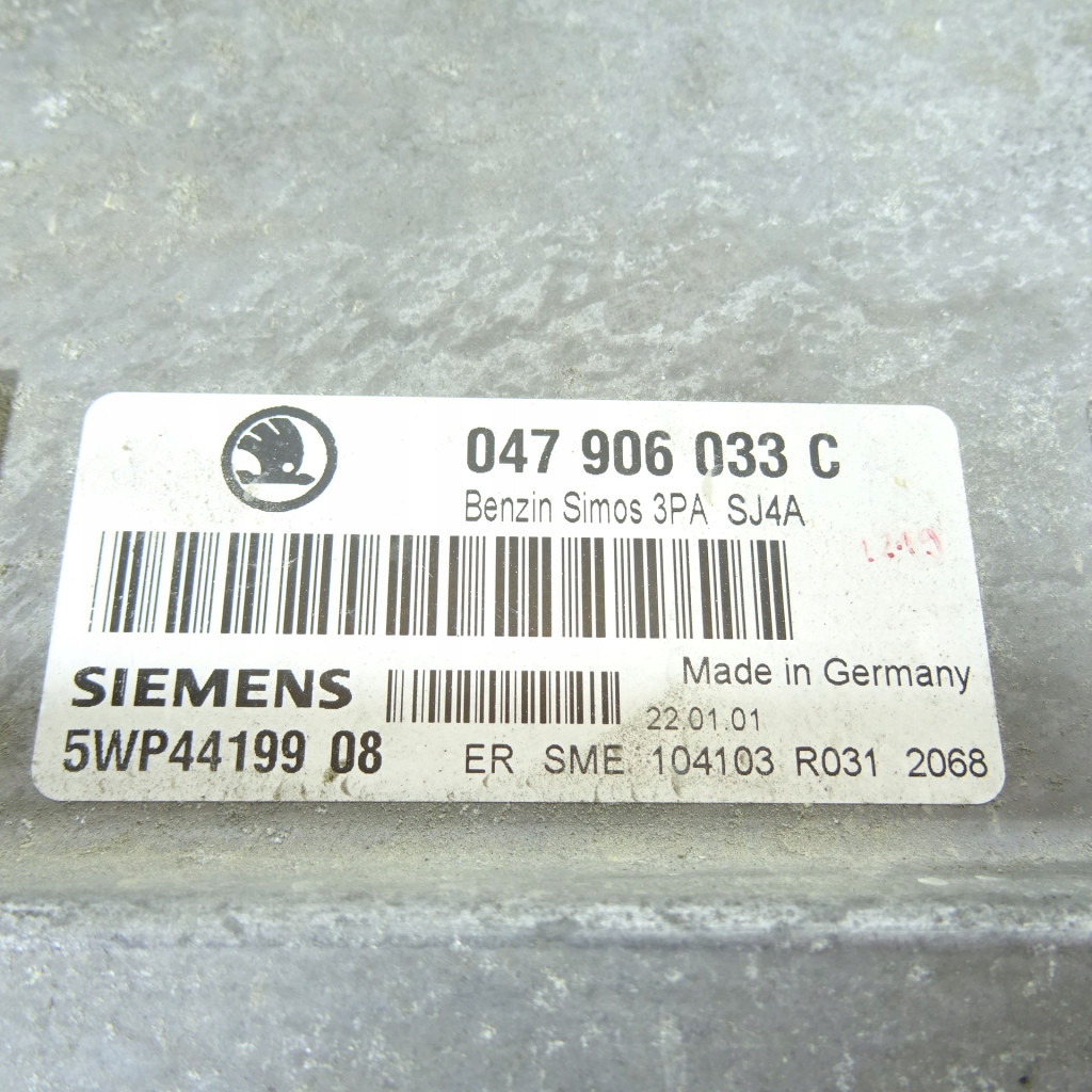 SKODA FABIA e 1.4B centralina motore 047906033C