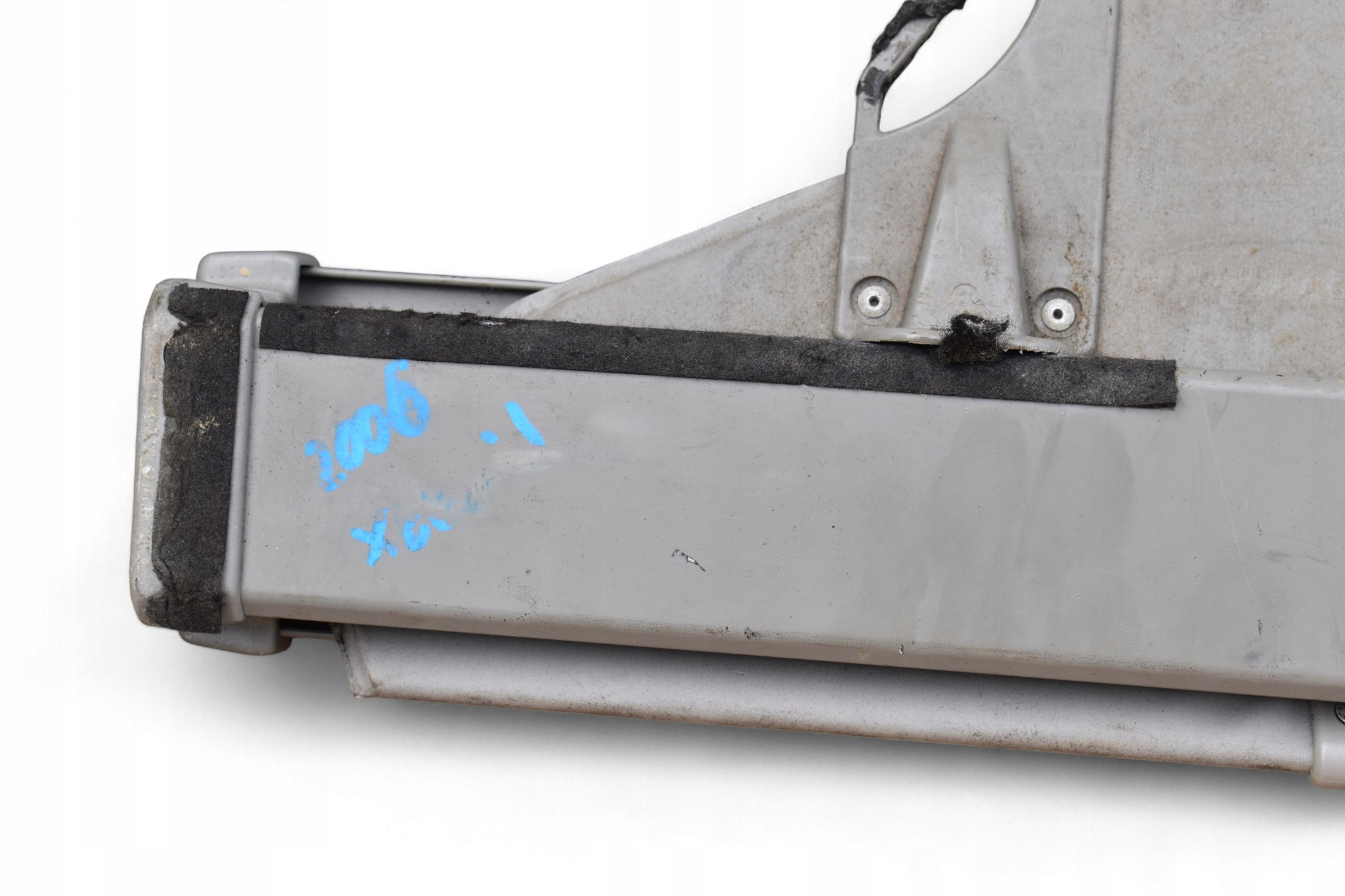 blinds boot NISSAN X-TRAIL and 2001-2007