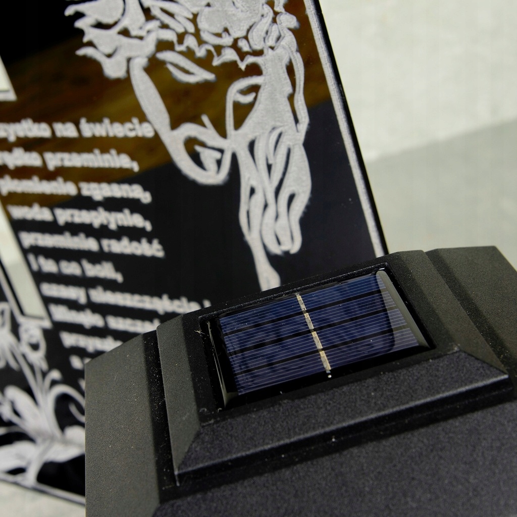 ZNICZ ANIOŁEK Z PODSTAWKĄ ELEGANCKI LAMPION ANIOŁ SZKŁO AKRYLOWE SOLARNY Typ LED