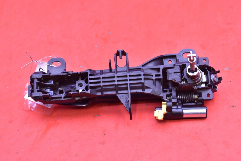 handle left front front 9AF 242860 TOYOTA YARIS 3 III 10-14