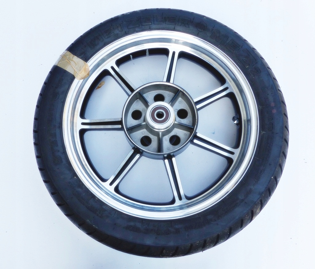 FELGA KOŁO TYŁ TRIUMPH BONNEVILLE SE